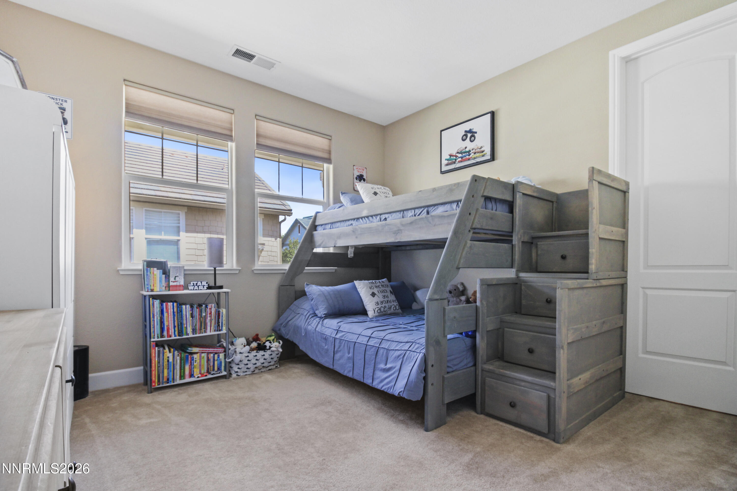 260009458 Property Photo 22