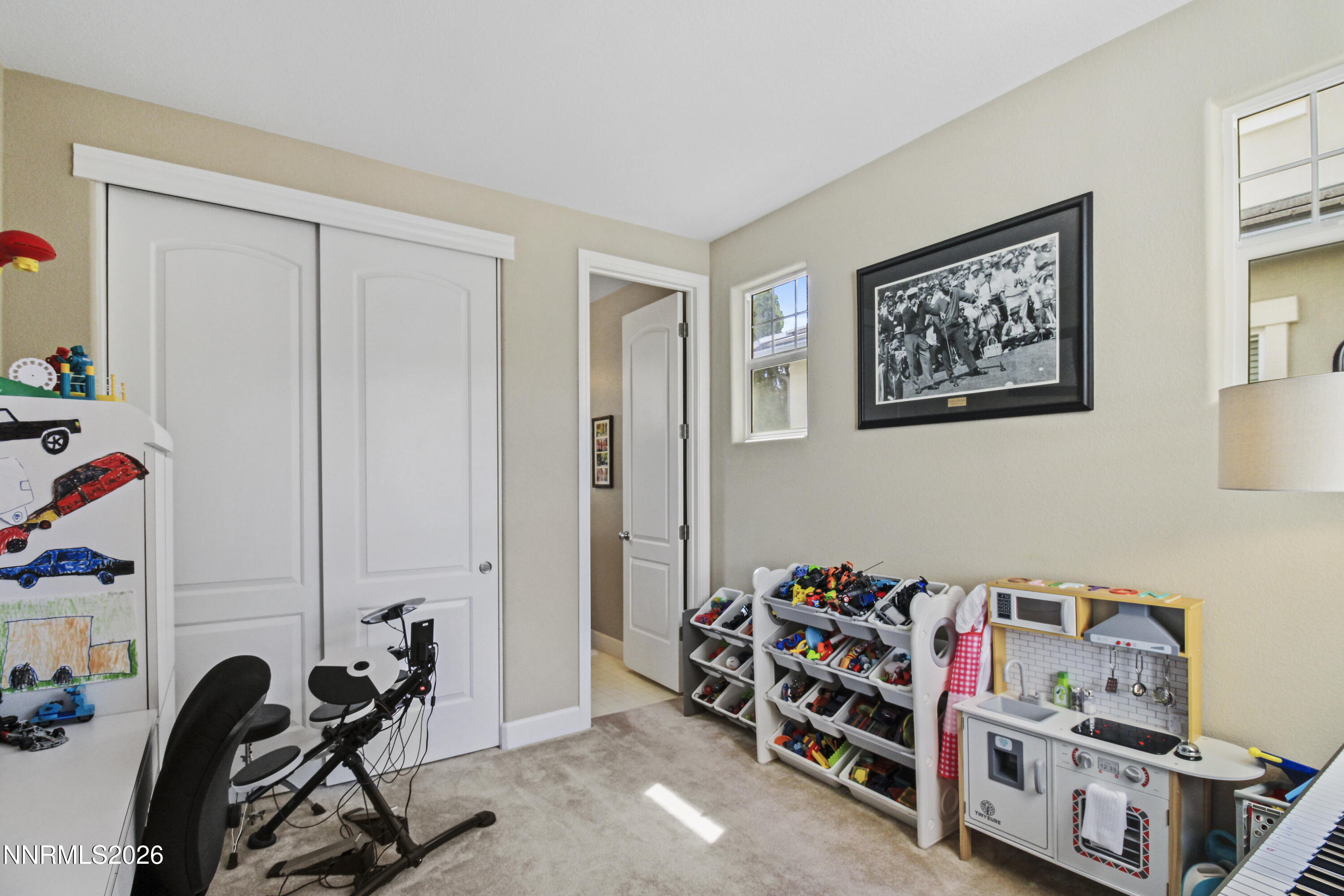 260009458 Property Photo 25