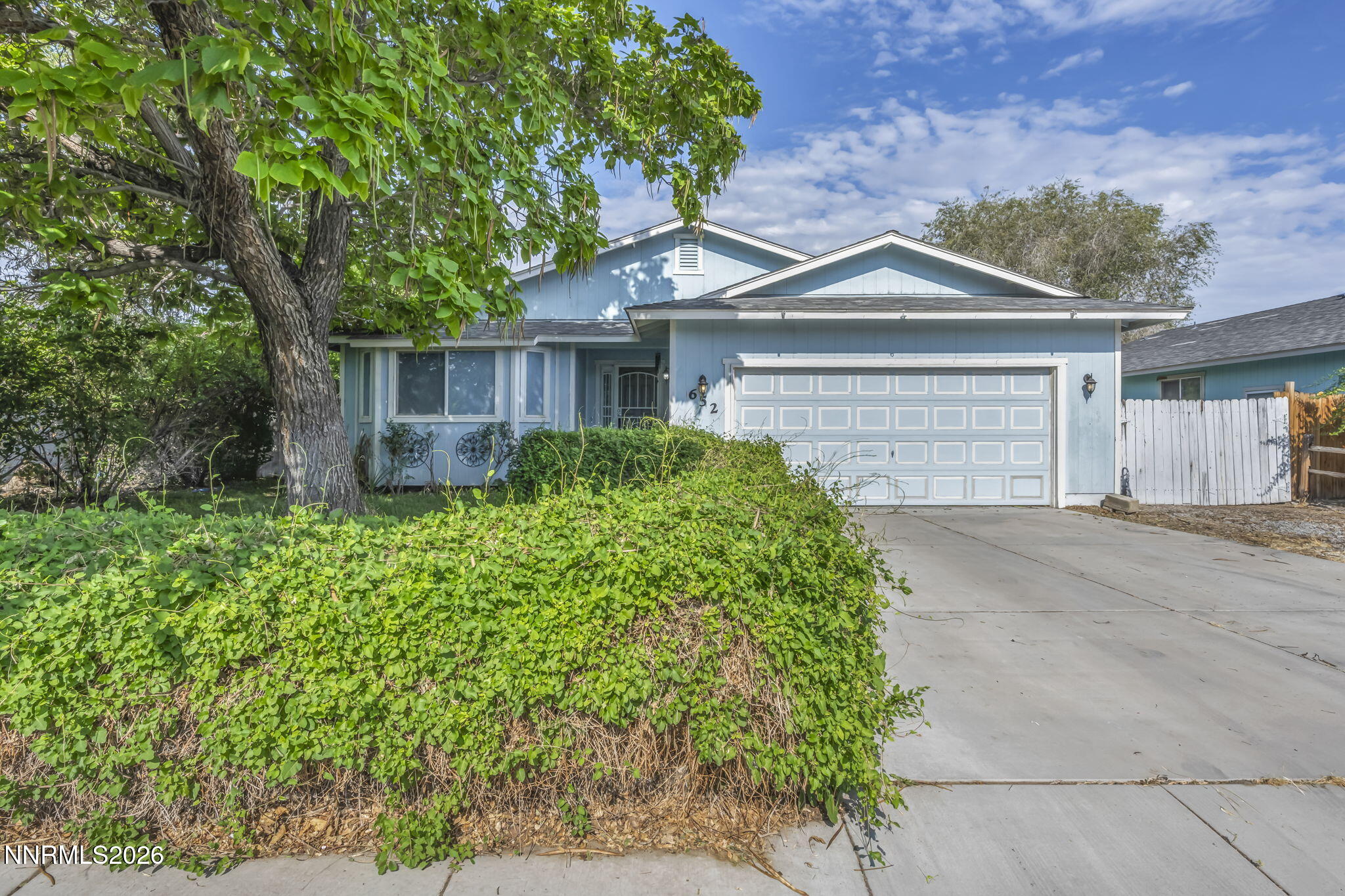 652 Silver Lace Boulevard Property Photo 1