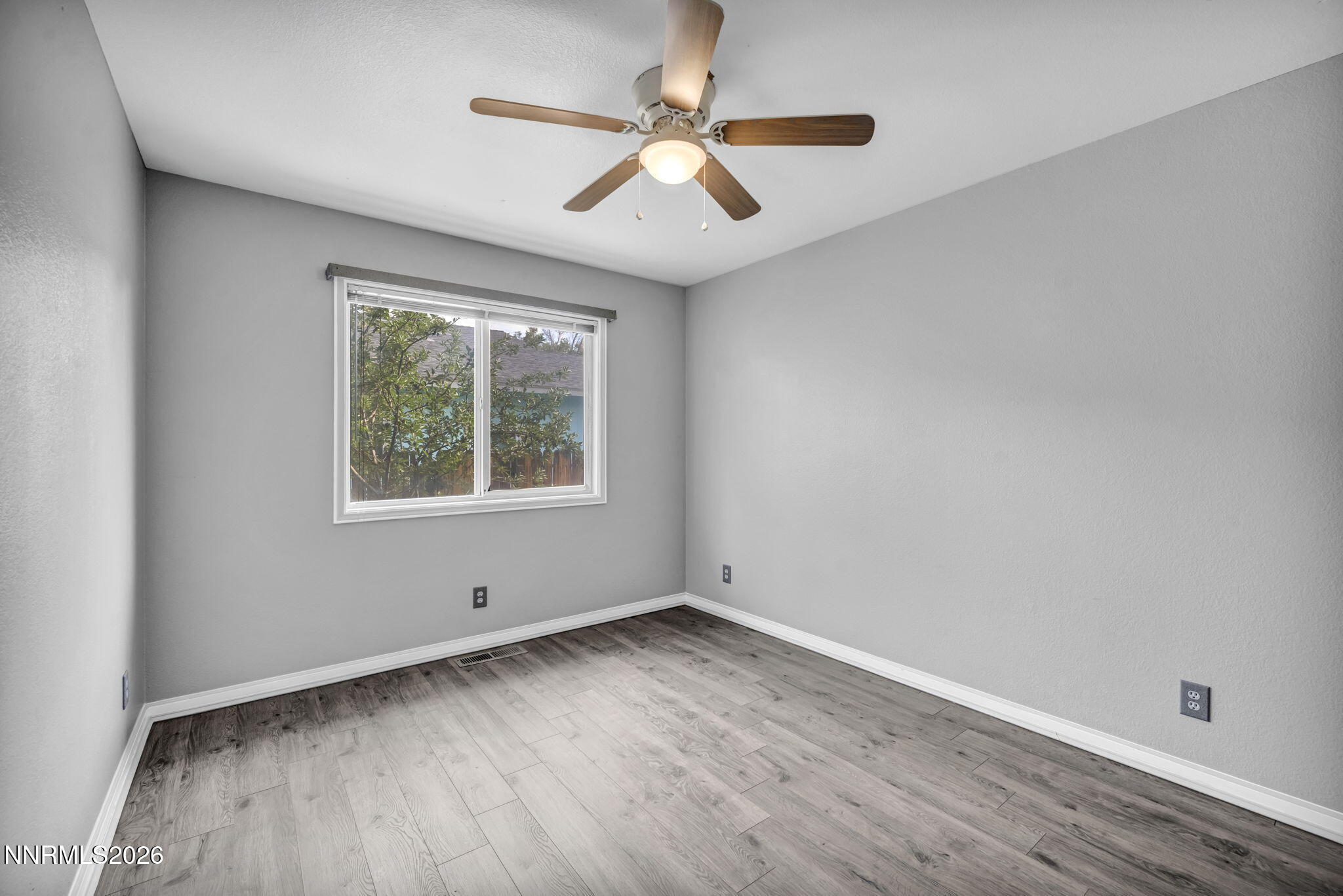 652 Silver Lace Boulevard Property Photo 22