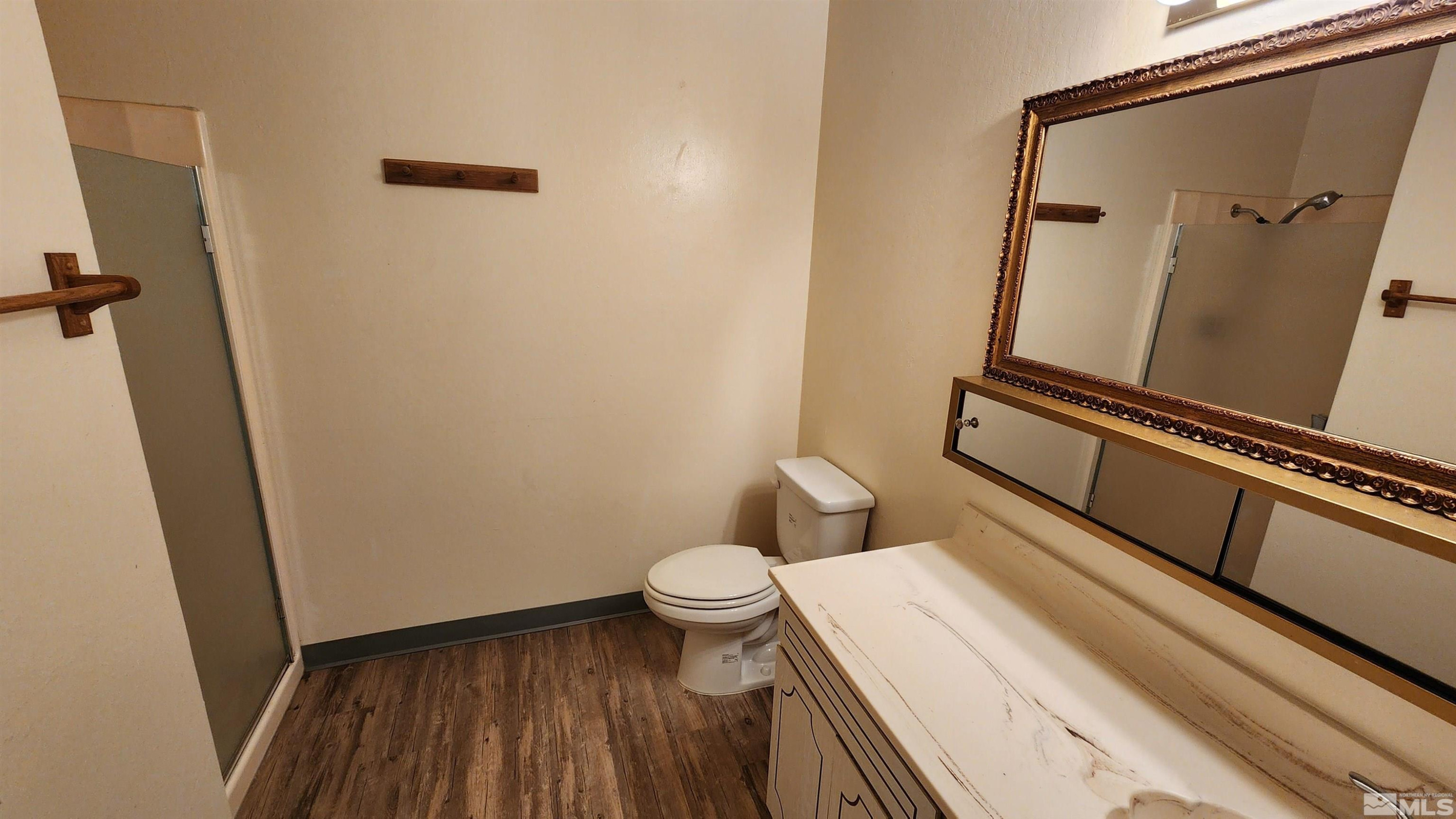 2300 Dickerson Road Property Photo 9