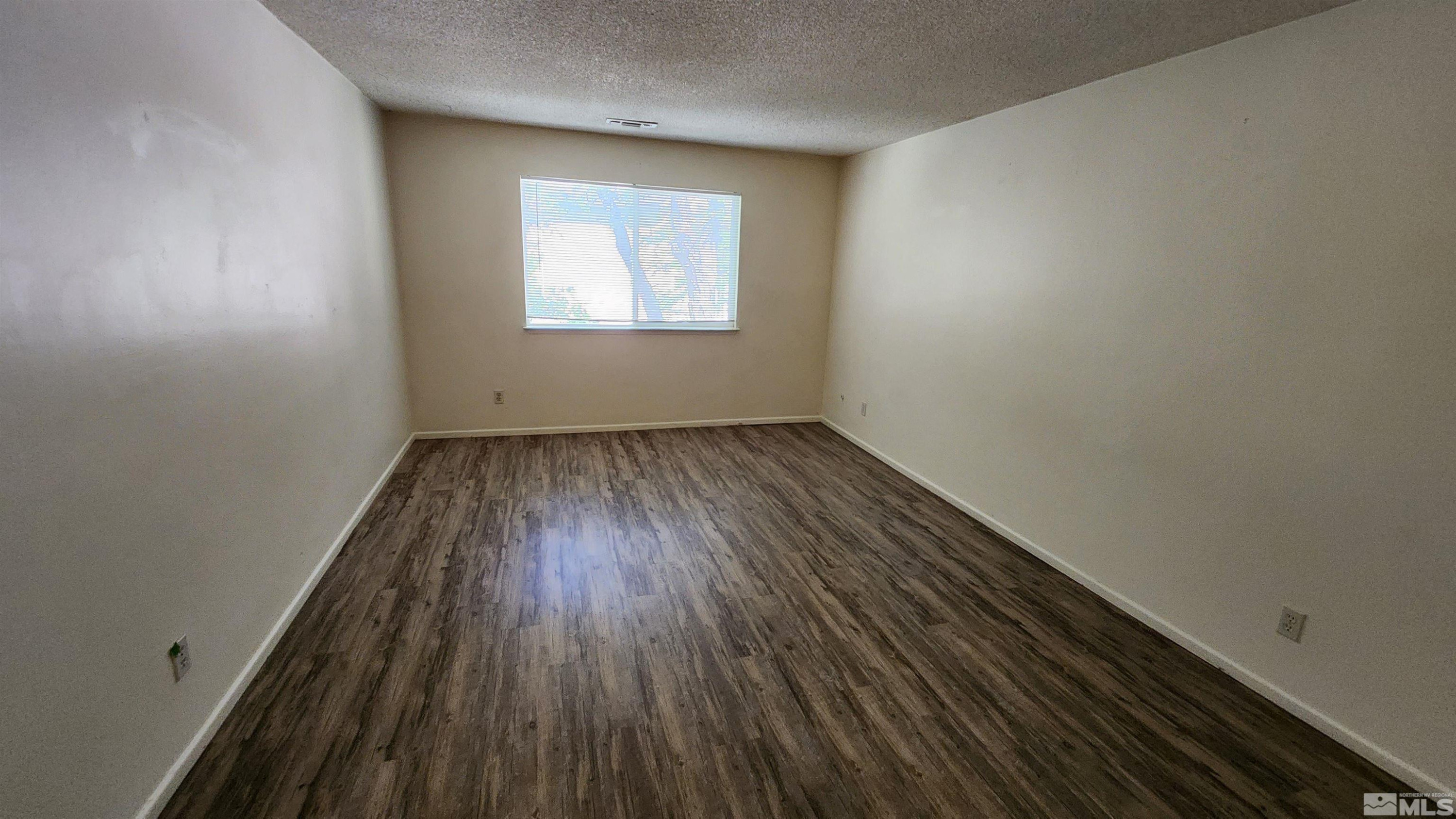 2300 Dickerson Road Property Photo 11