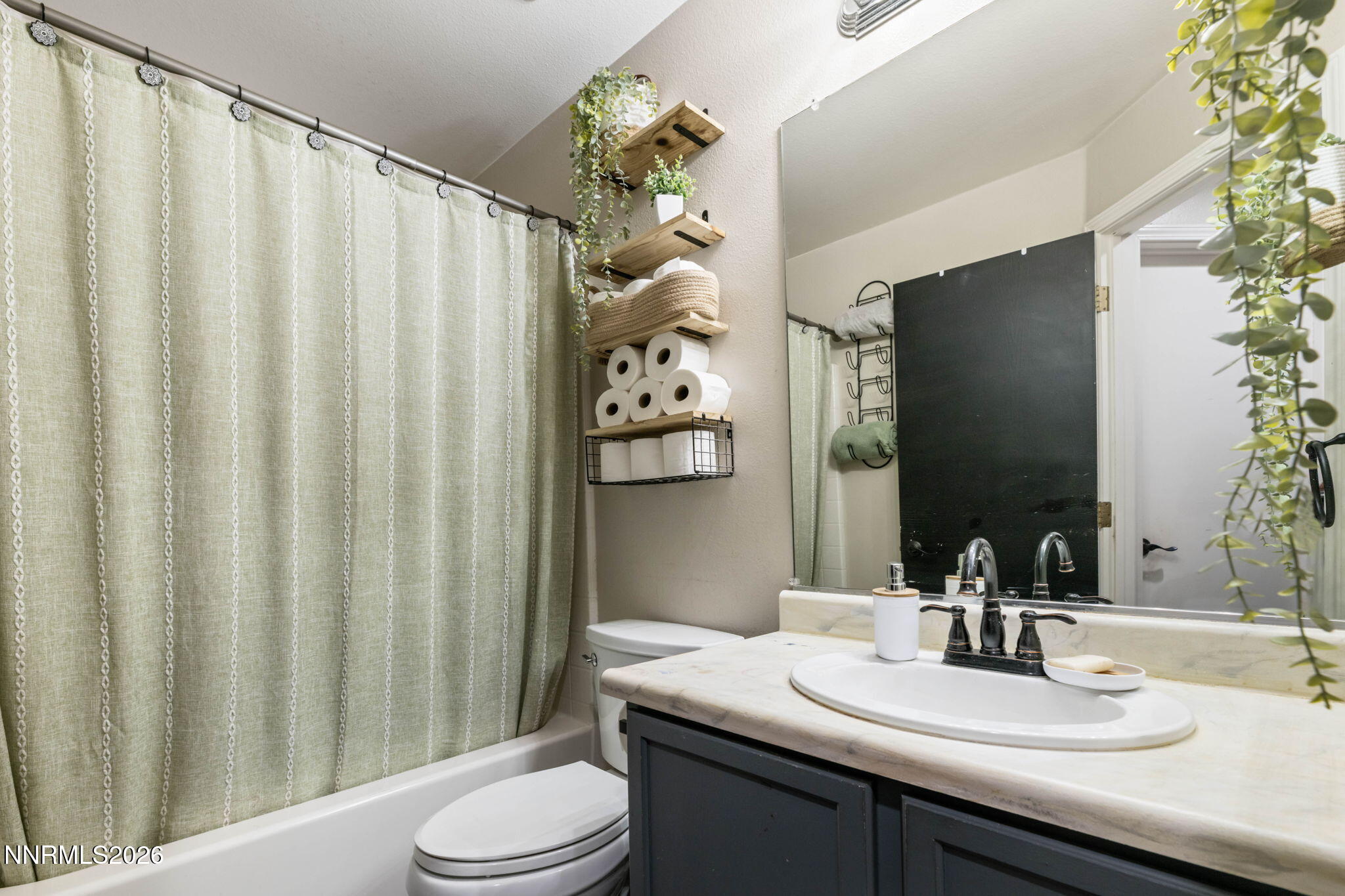 1341 Mountain Ash Way Property Photo 20