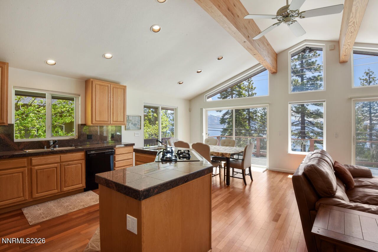 101 Red Cedar Drive # 23-a Property Photo 5