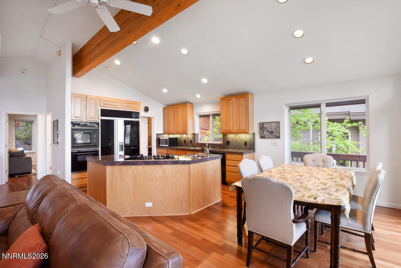 101 Red Cedar Drive # 23-a Property Photo 13