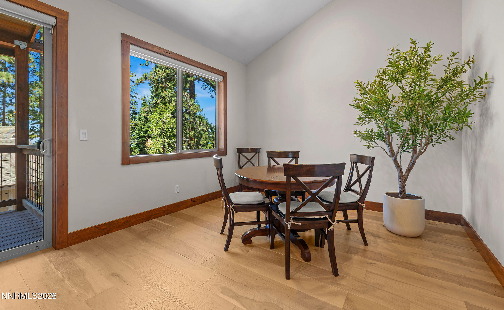1279 Us Highway 50 Property Photo 8