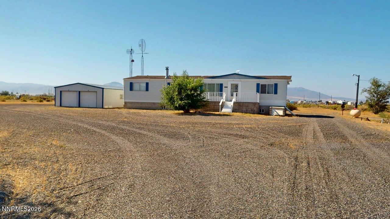 1706 1600 East Street Property Photo 3
