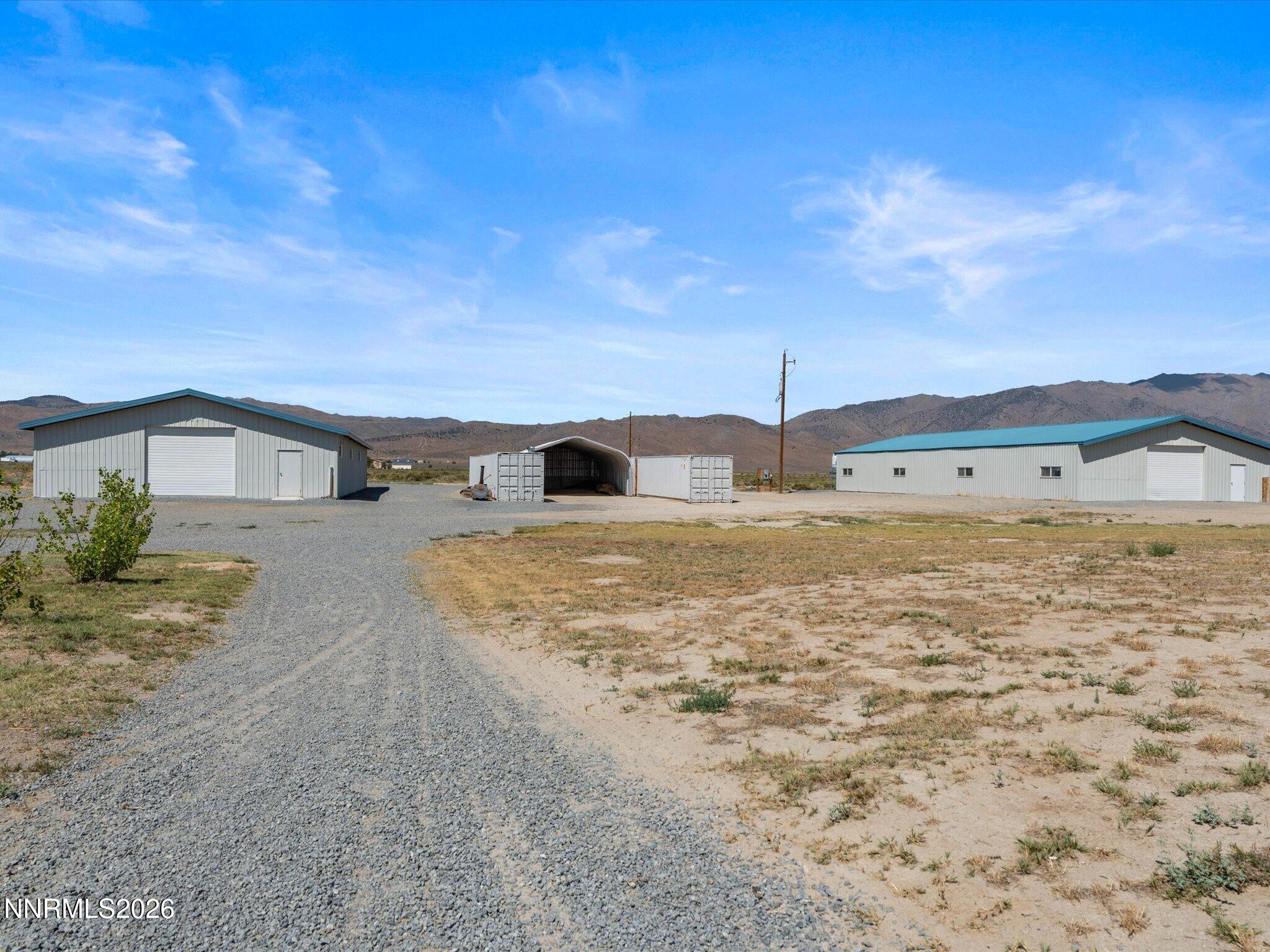 5200 Range Land Road Property Photo 10