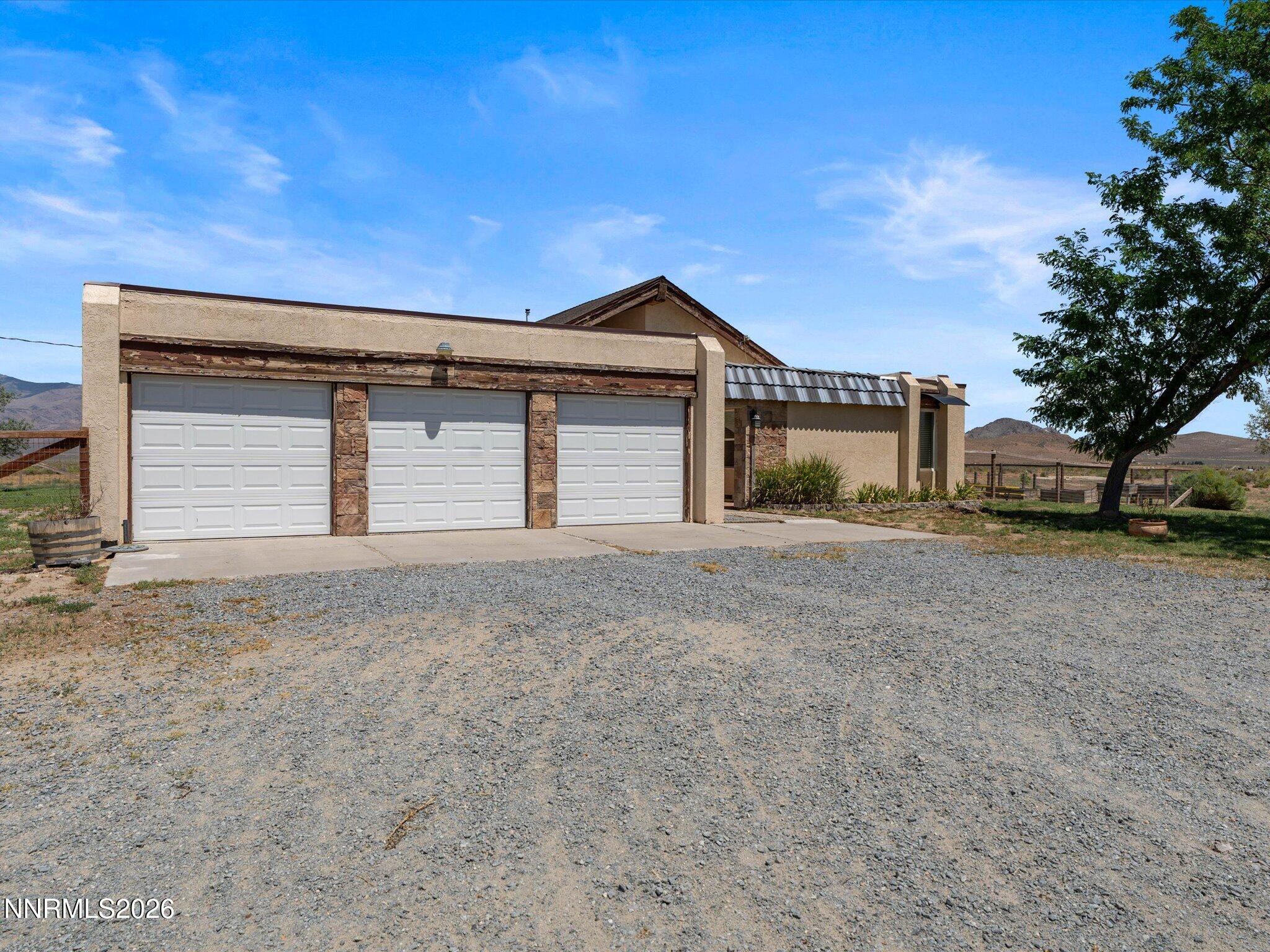 5200 Range Land Road Property Photo 13