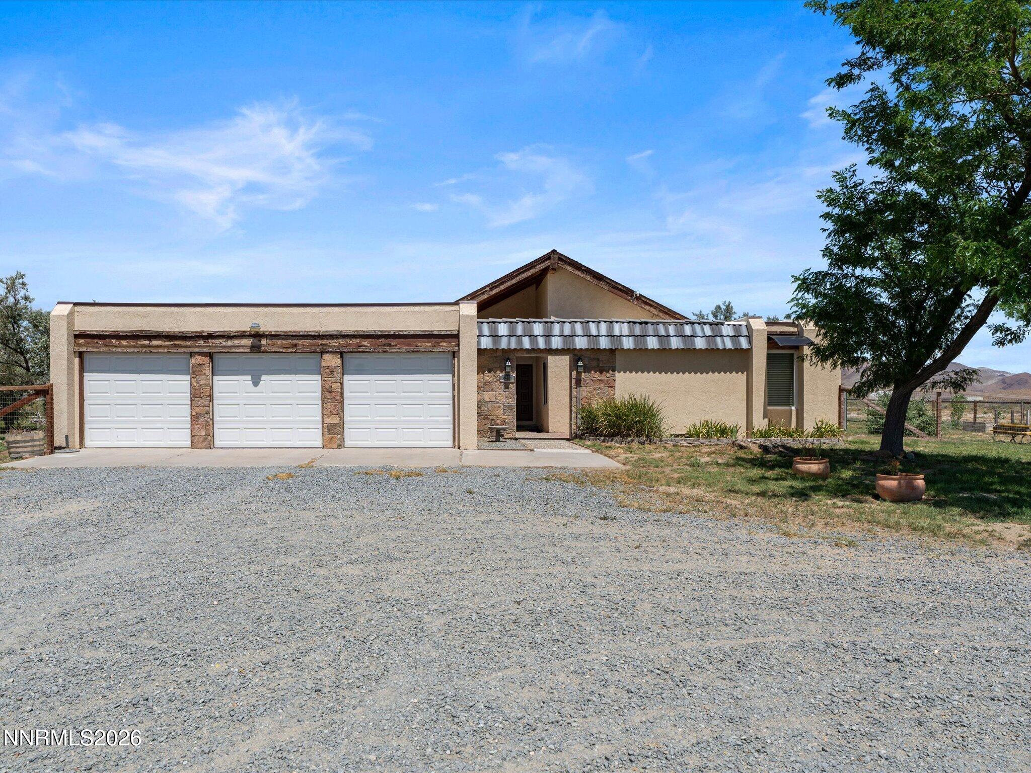5200 Range Land Road Property Photo 15