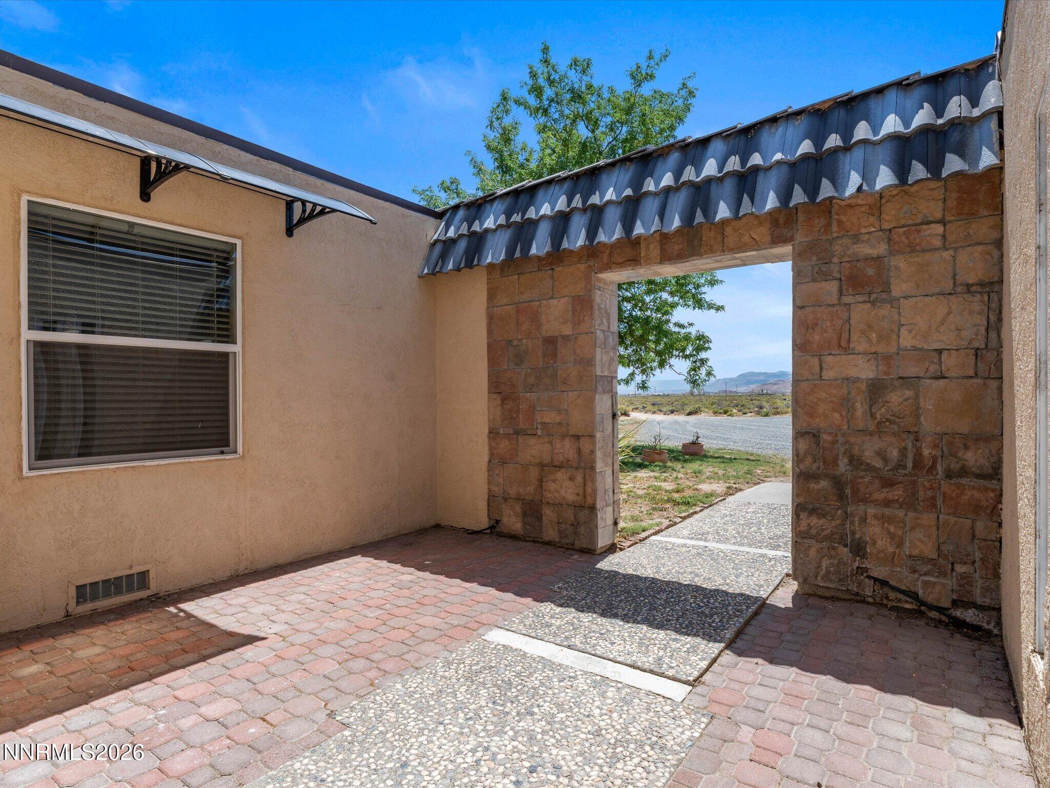 5200 Range Land Road Property Photo 17