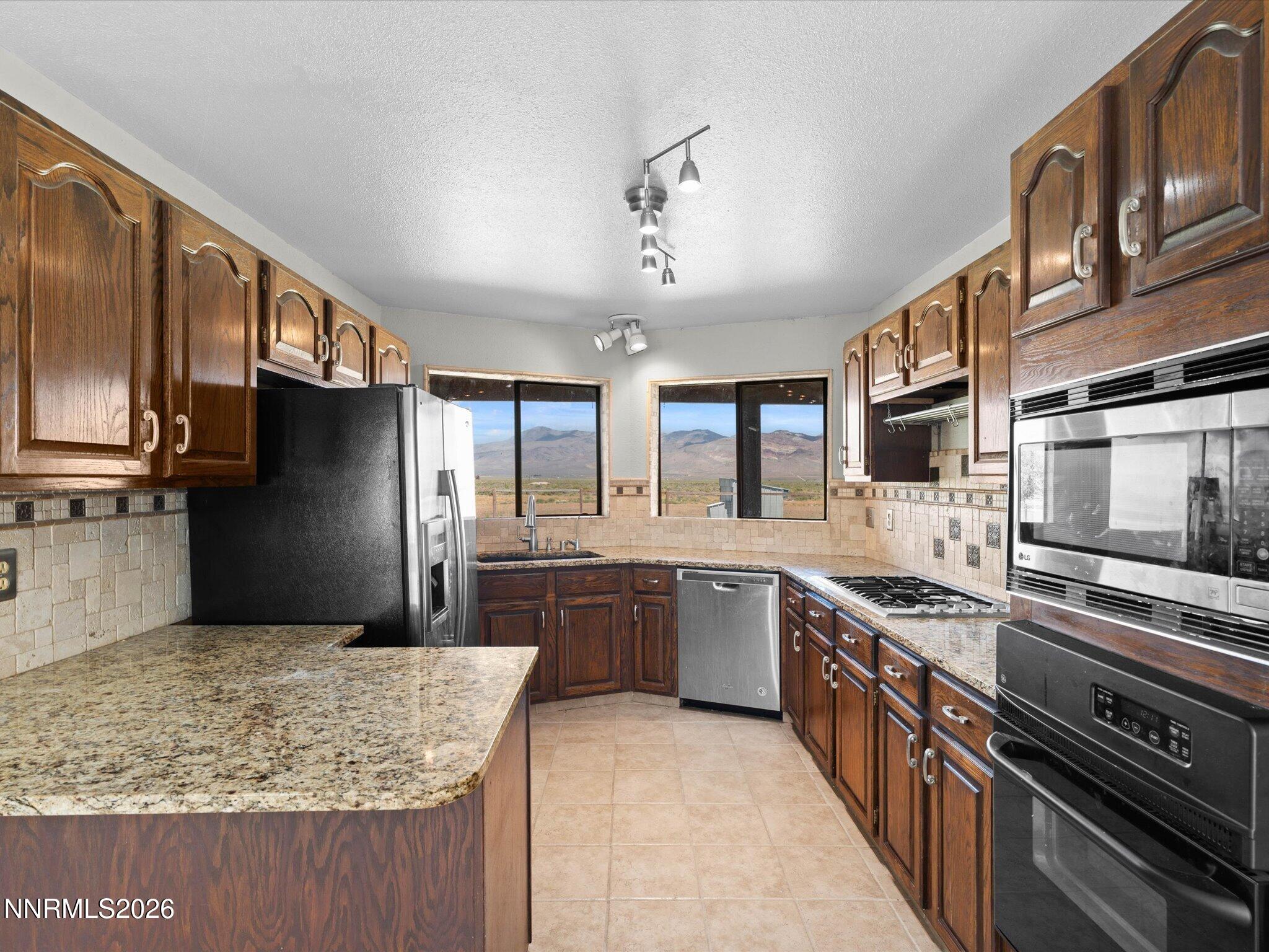 5200 Range Land Road Property Photo 25
