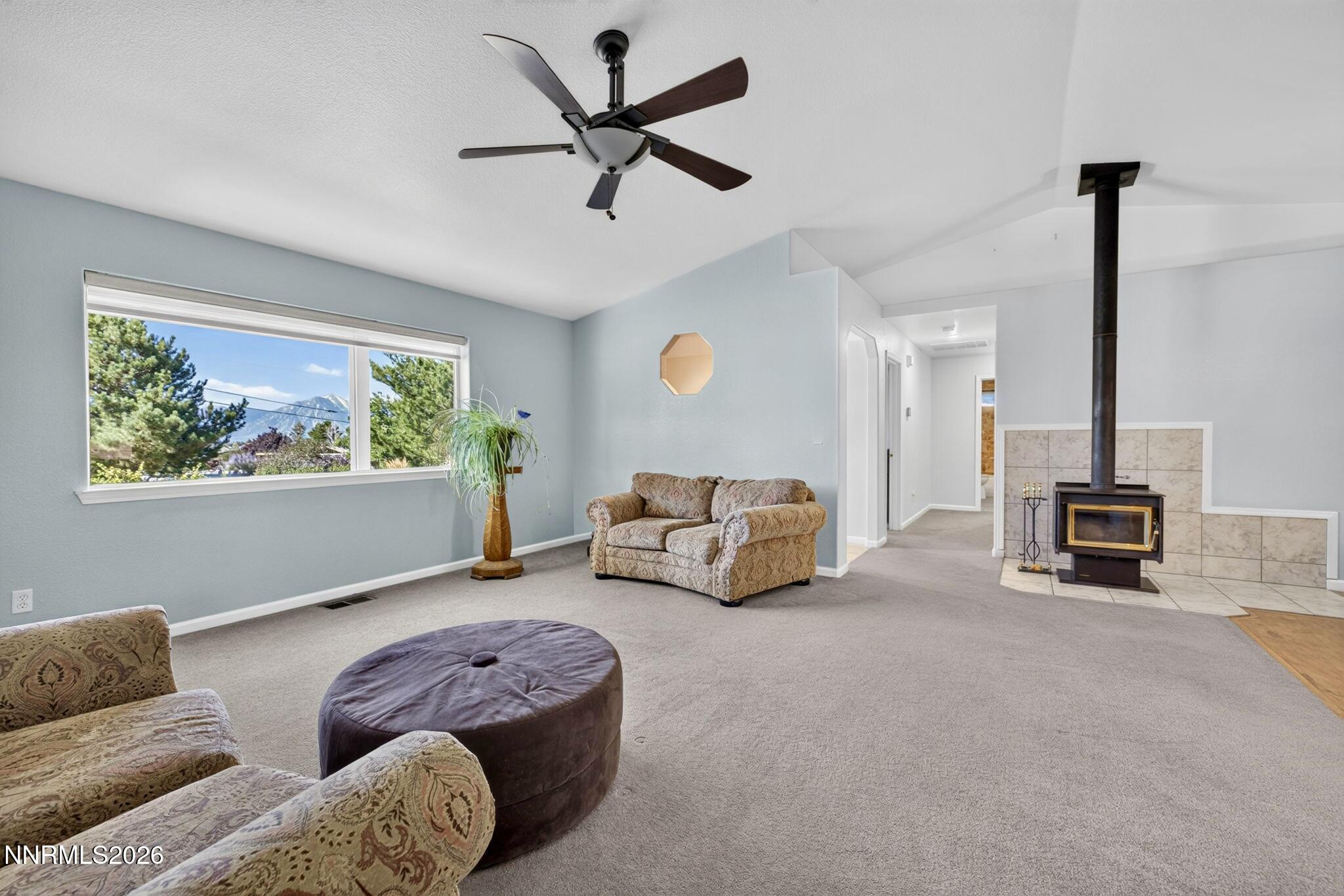 1618 Stephanie Way Property Photo 6