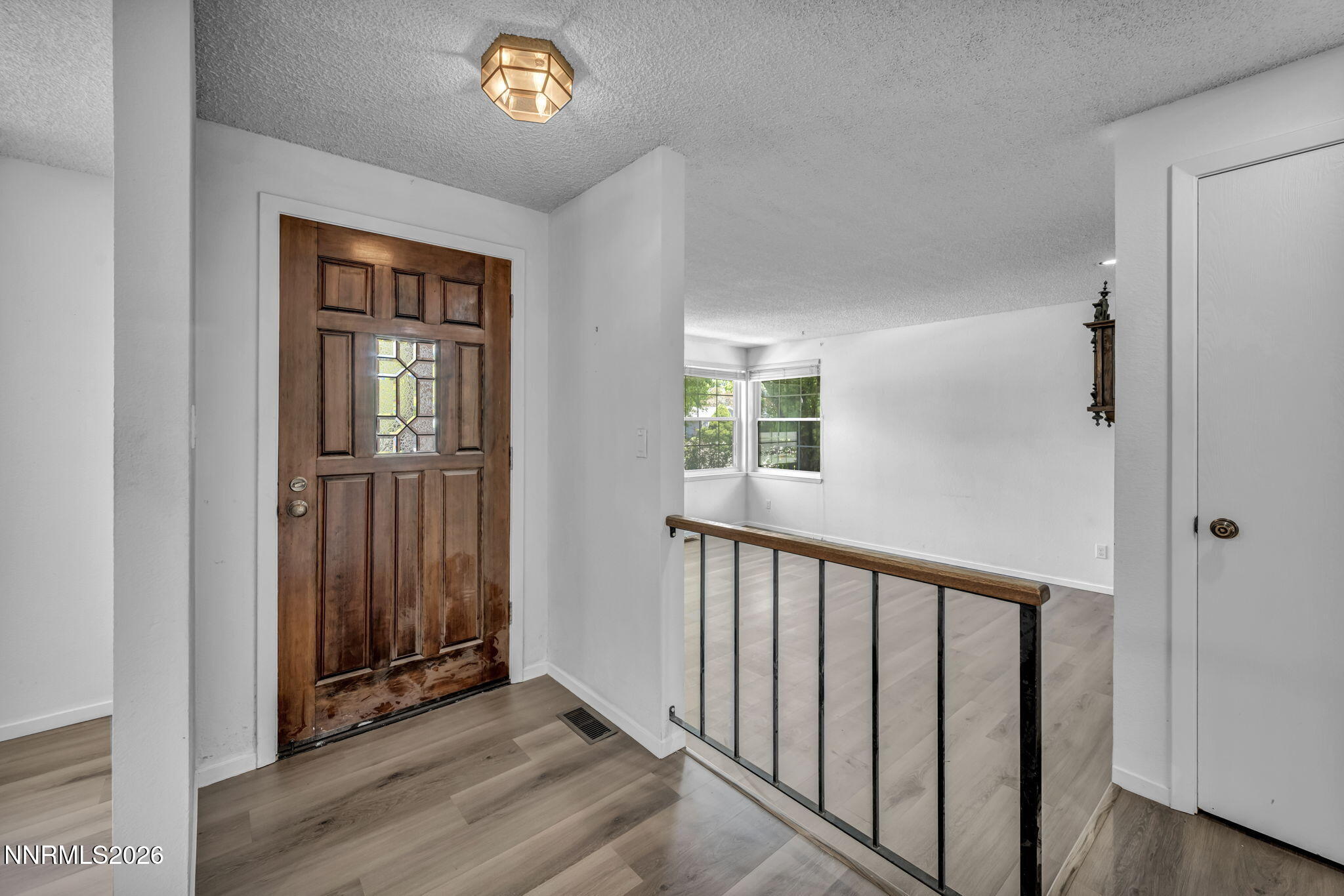1097 Stagecoach Lane Property Photo 6