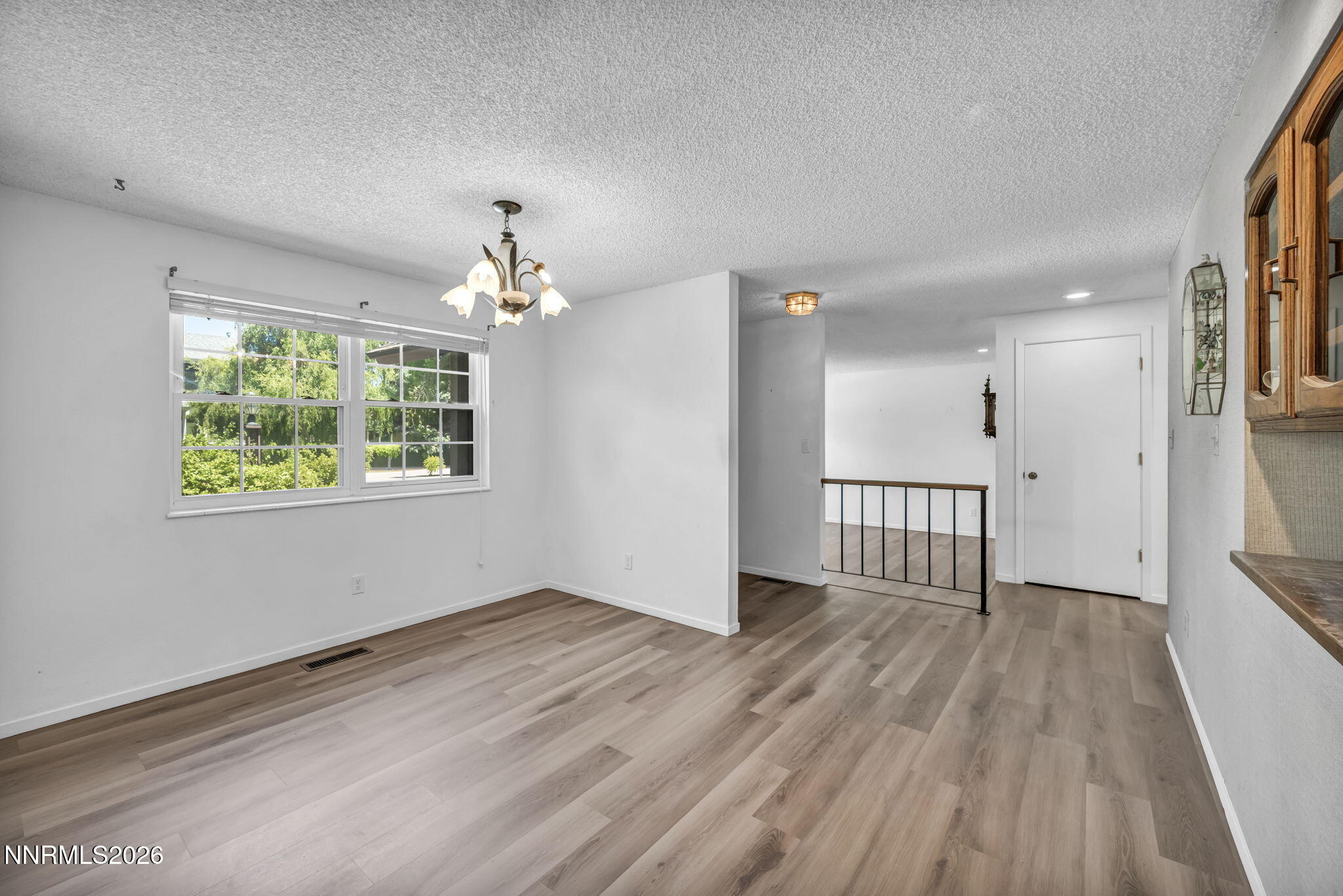 1097 Stagecoach Lane Property Photo 8