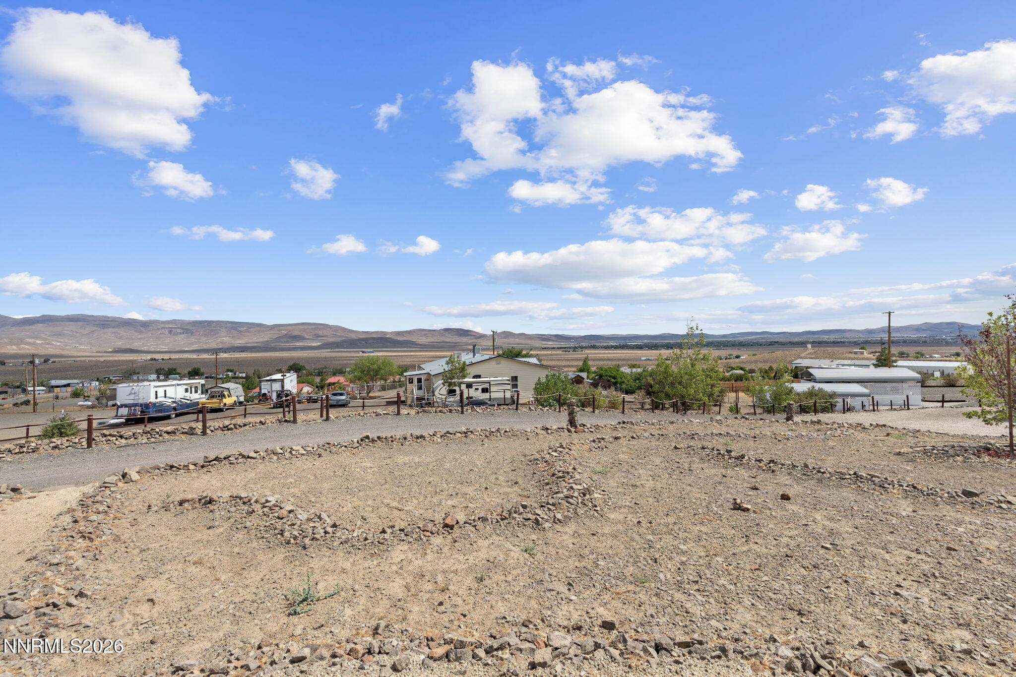 4790 Skyline Drive Property Photo 4