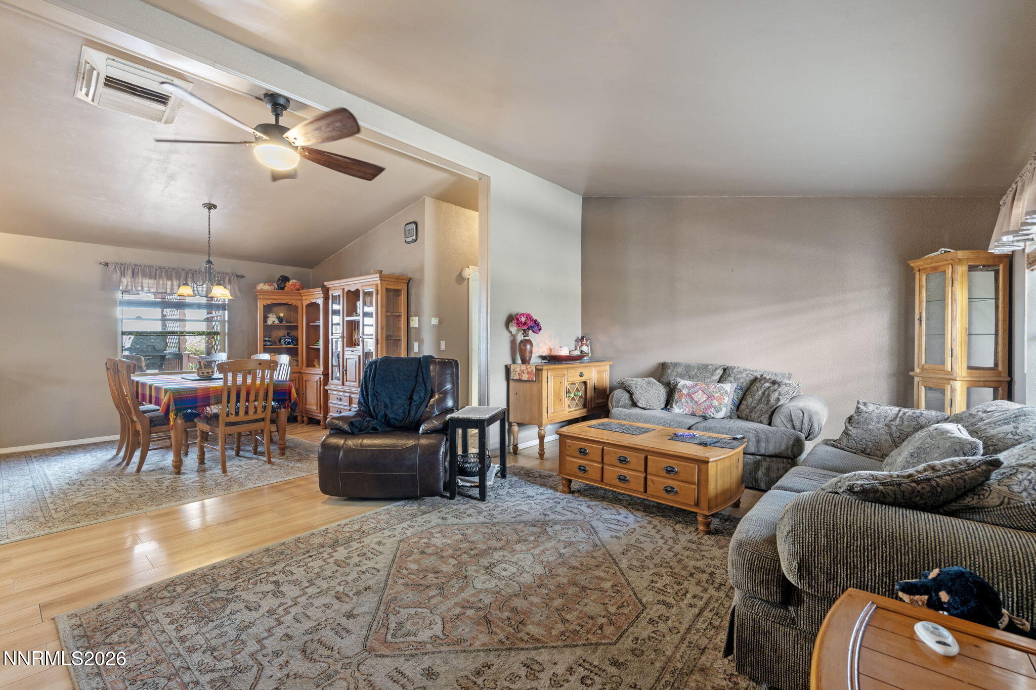 4790 Skyline Drive Property Photo 5