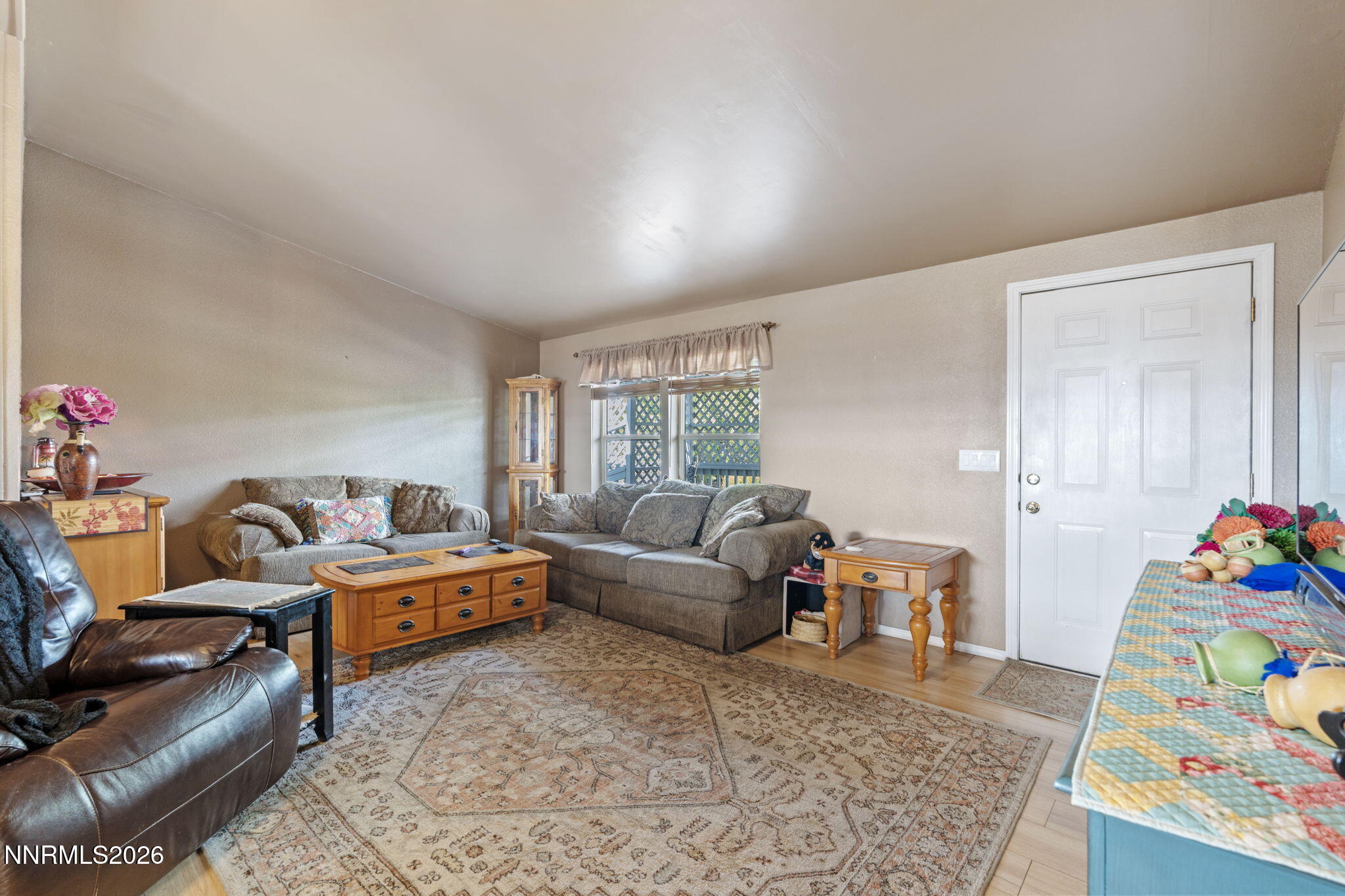 4790 Skyline Drive Property Photo 8