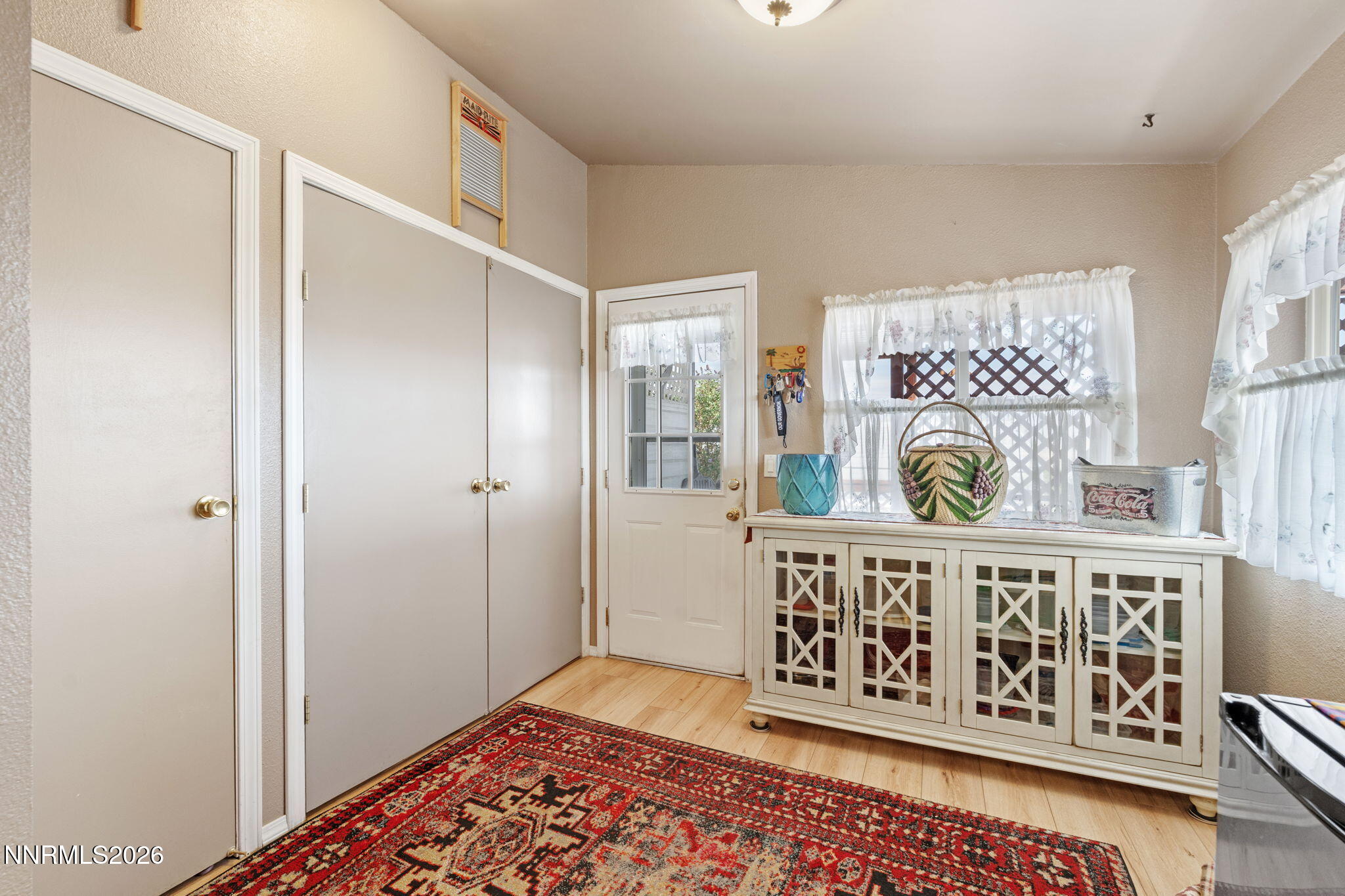 4790 Skyline Drive Property Photo 15