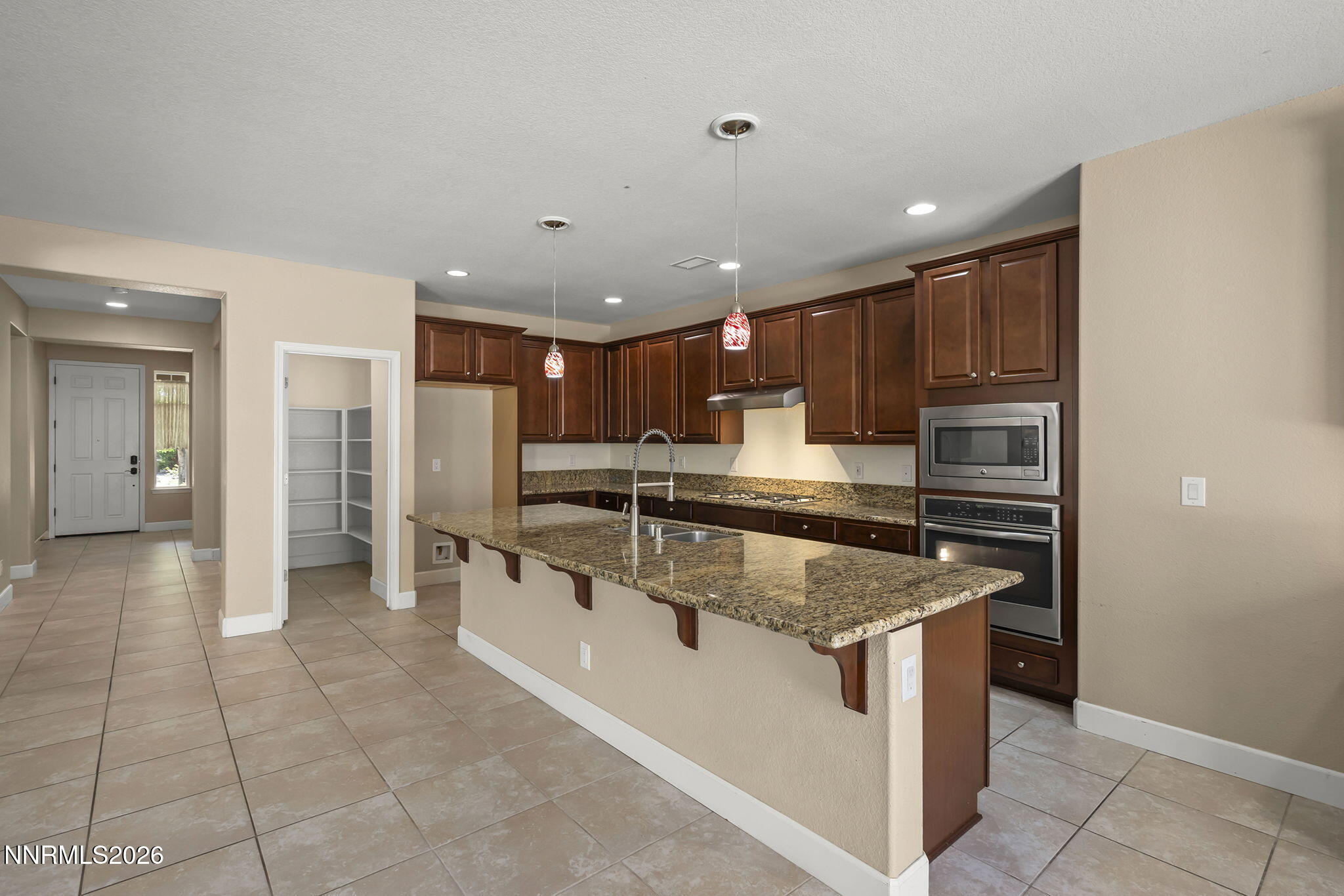 2900 Tobiano Drive Property Photo 14