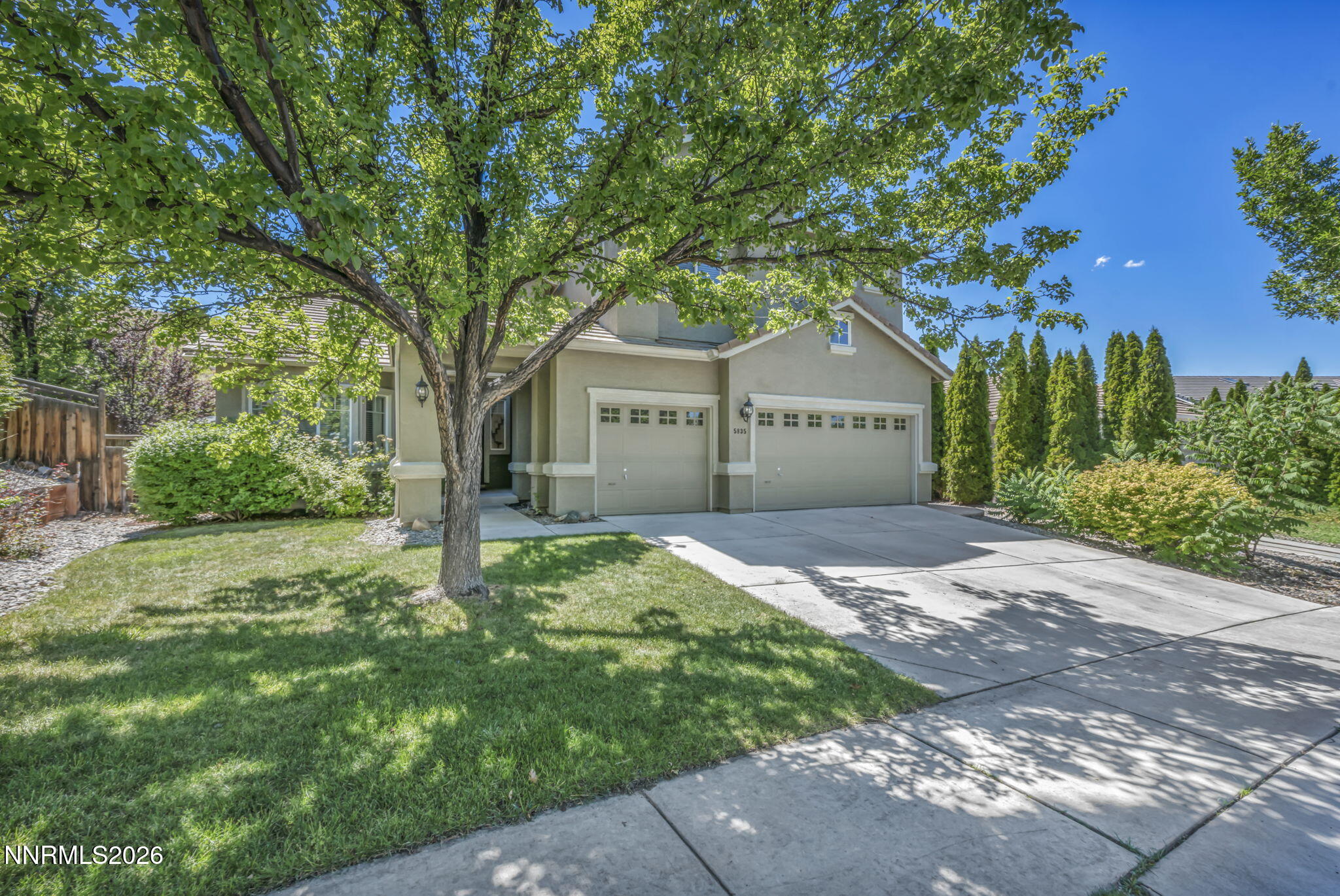 5835 Ingleston Drive Property Photo 4
