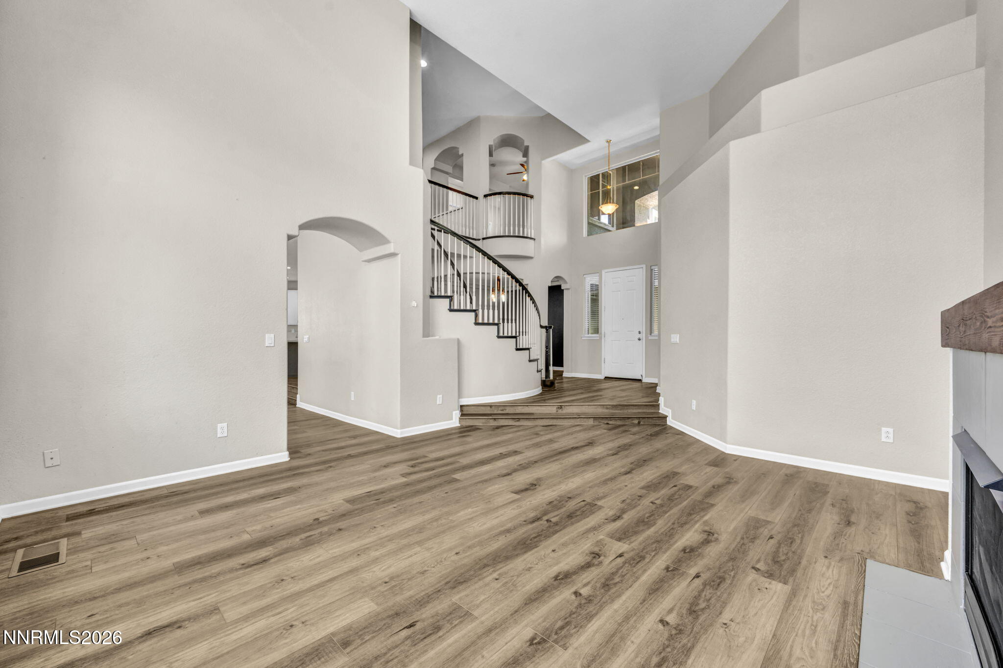 5835 Ingleston Drive Property Photo 18