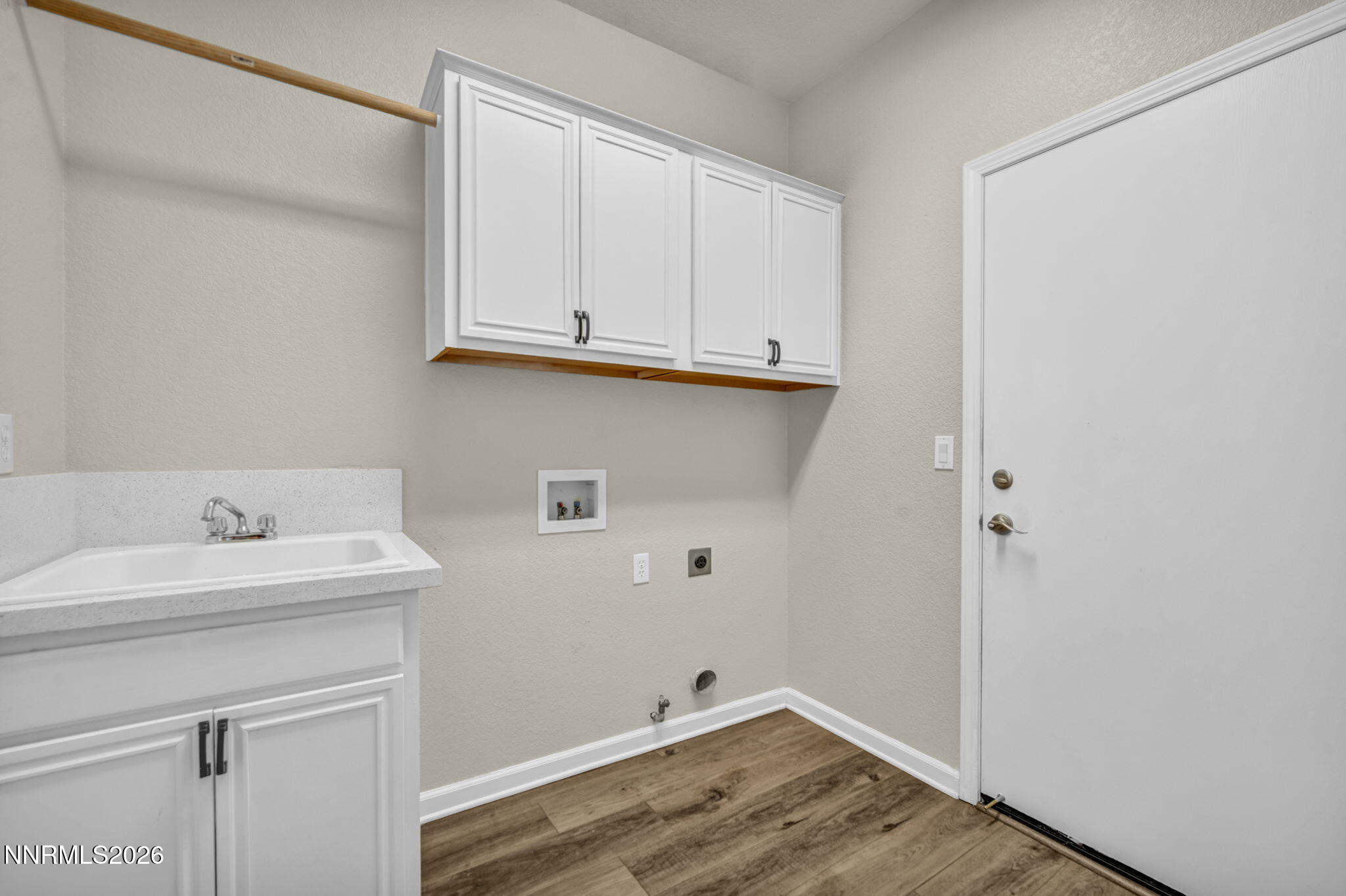5835 Ingleston Drive Property Photo 35