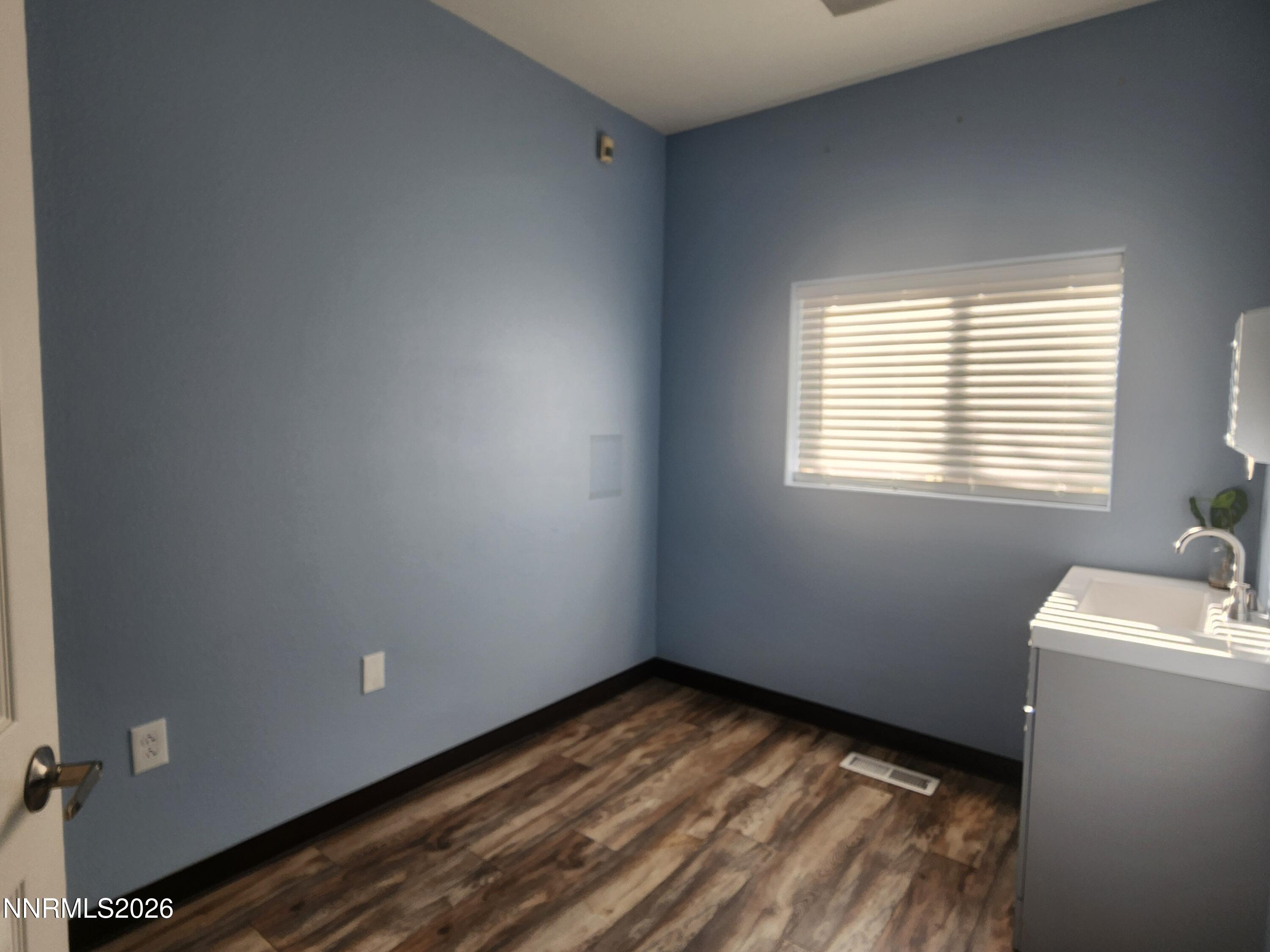 1700 County Road E Property Photo 11