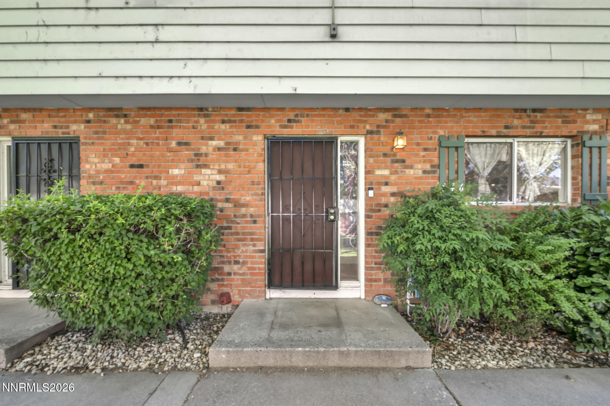 446 Smithridge Drive Property Photo 2