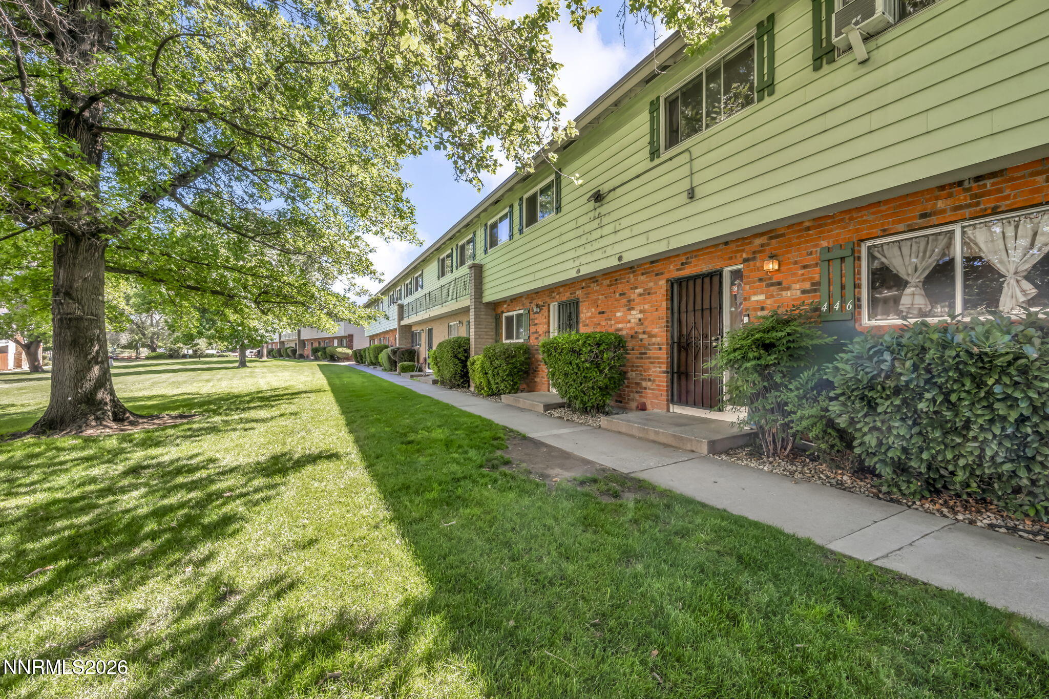 446 Smithridge Drive Property Photo 4