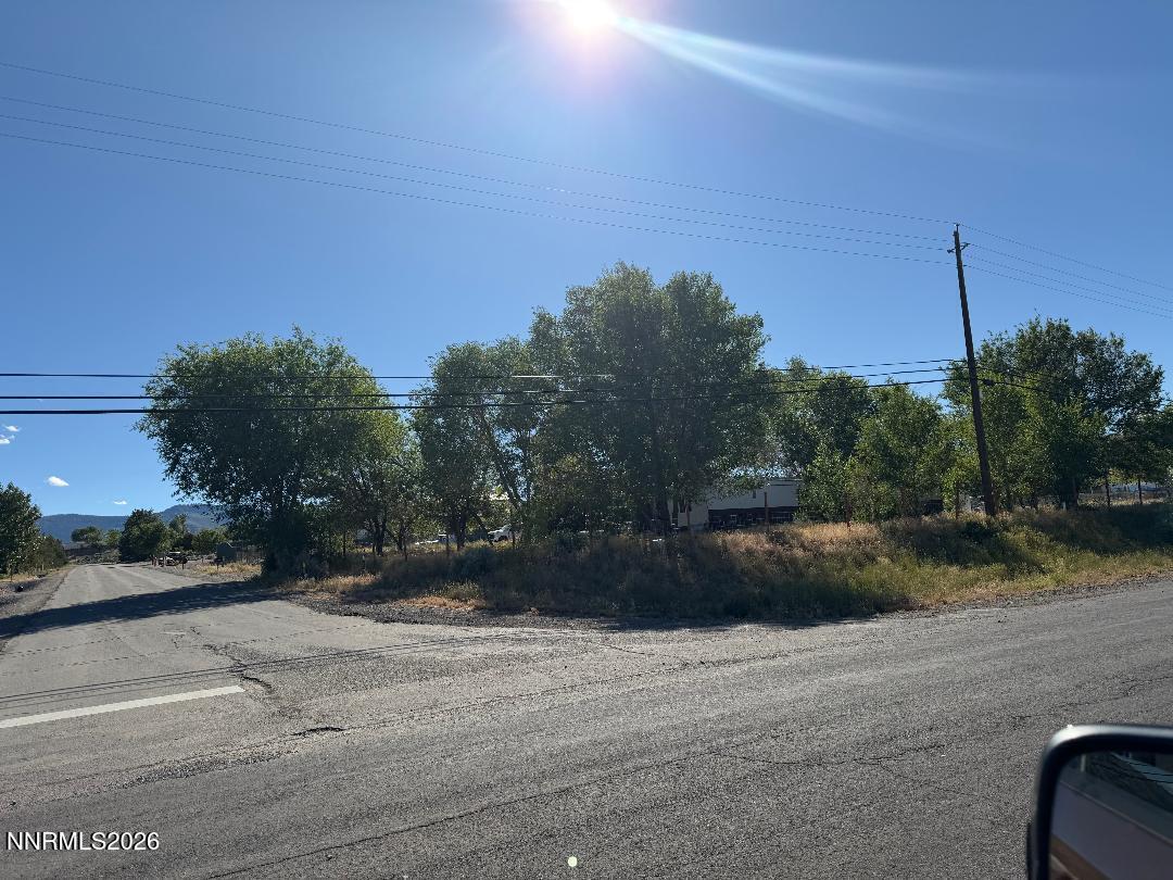 18165 N U.s. 395 Property Photo 1
