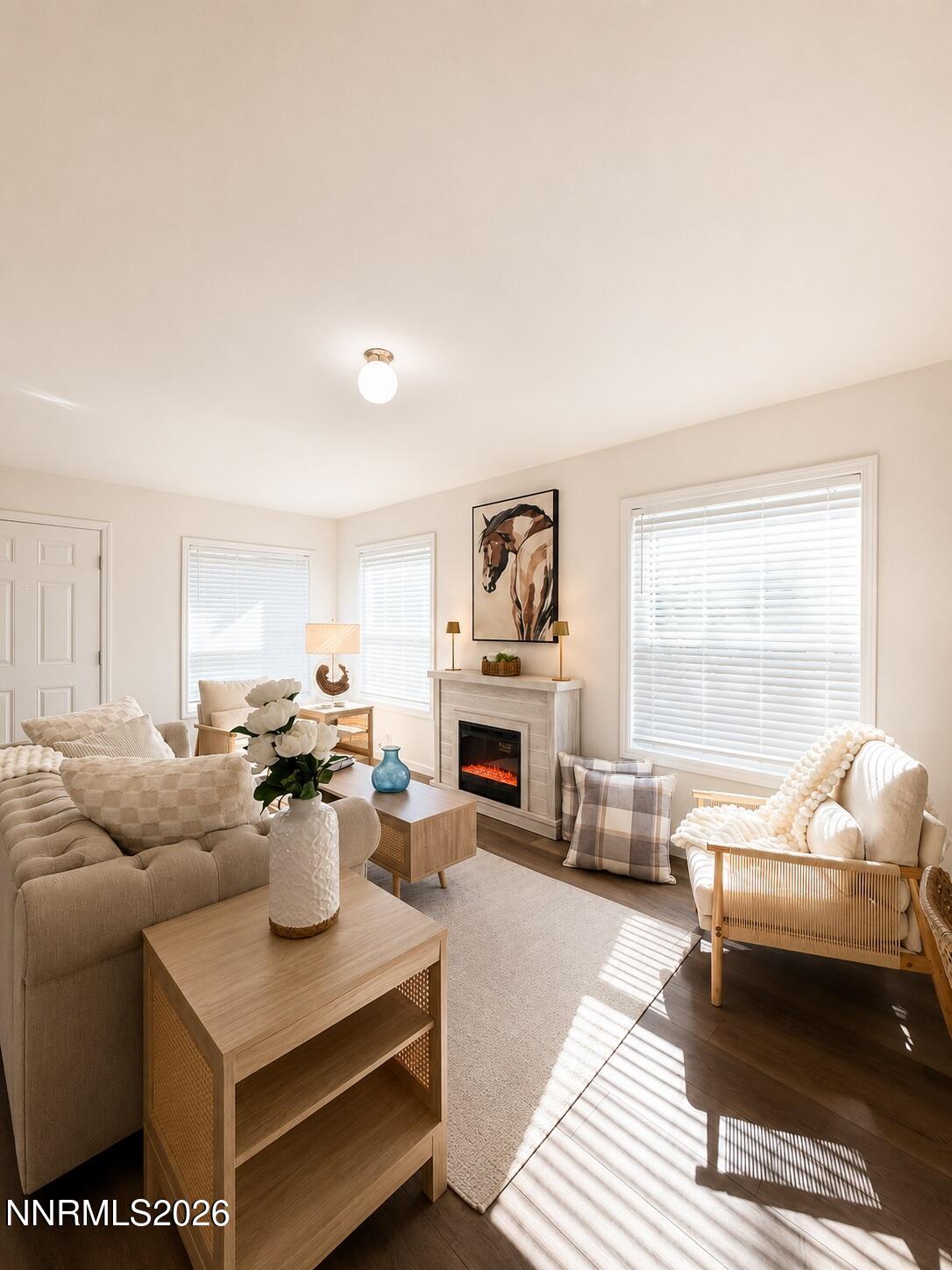 1322 Kingslane Court Property Photo 4
