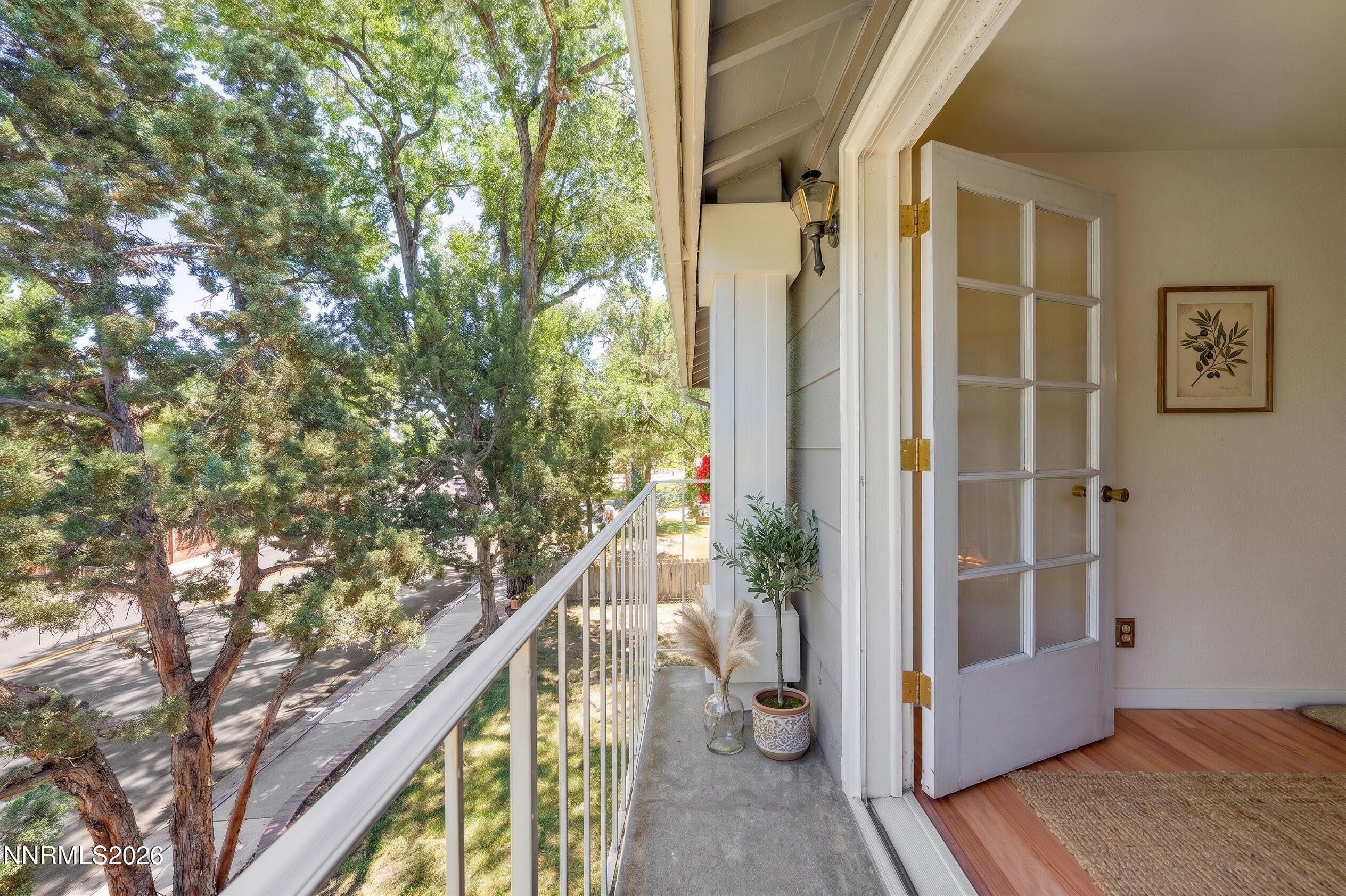 1945 Lakeside Drive Property Photo 26