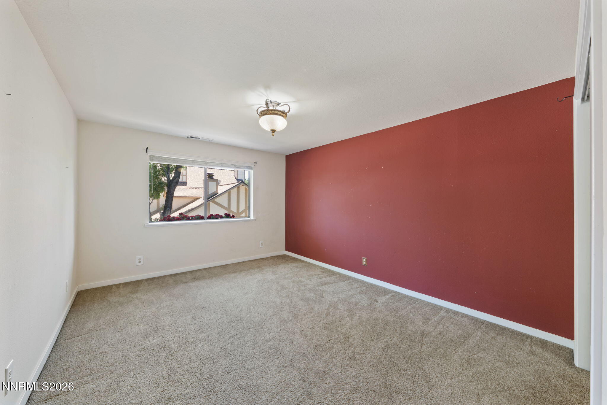 1945 Lakeside Drive Property Photo 32