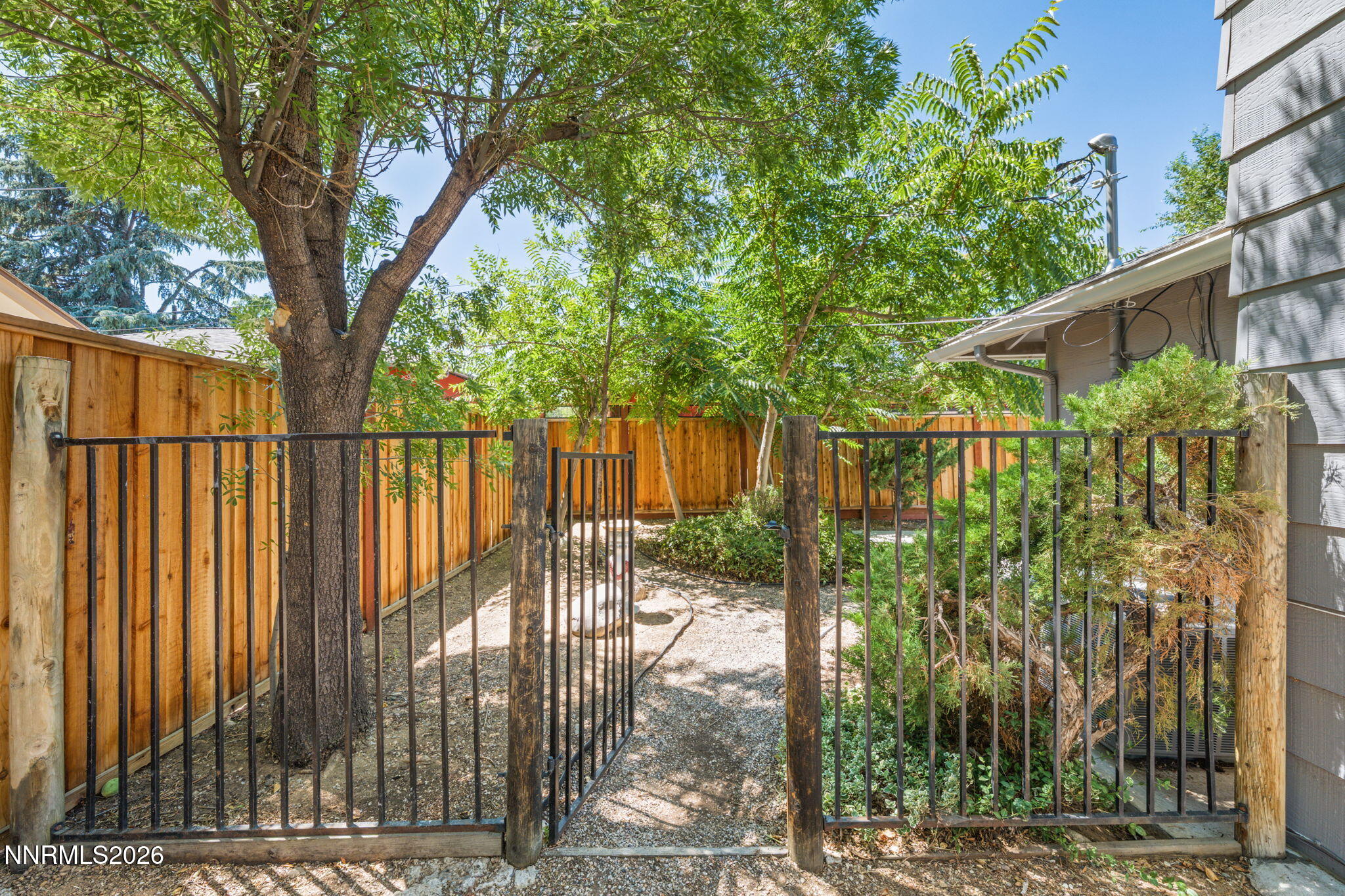 1945 Lakeside Drive Property Photo 62