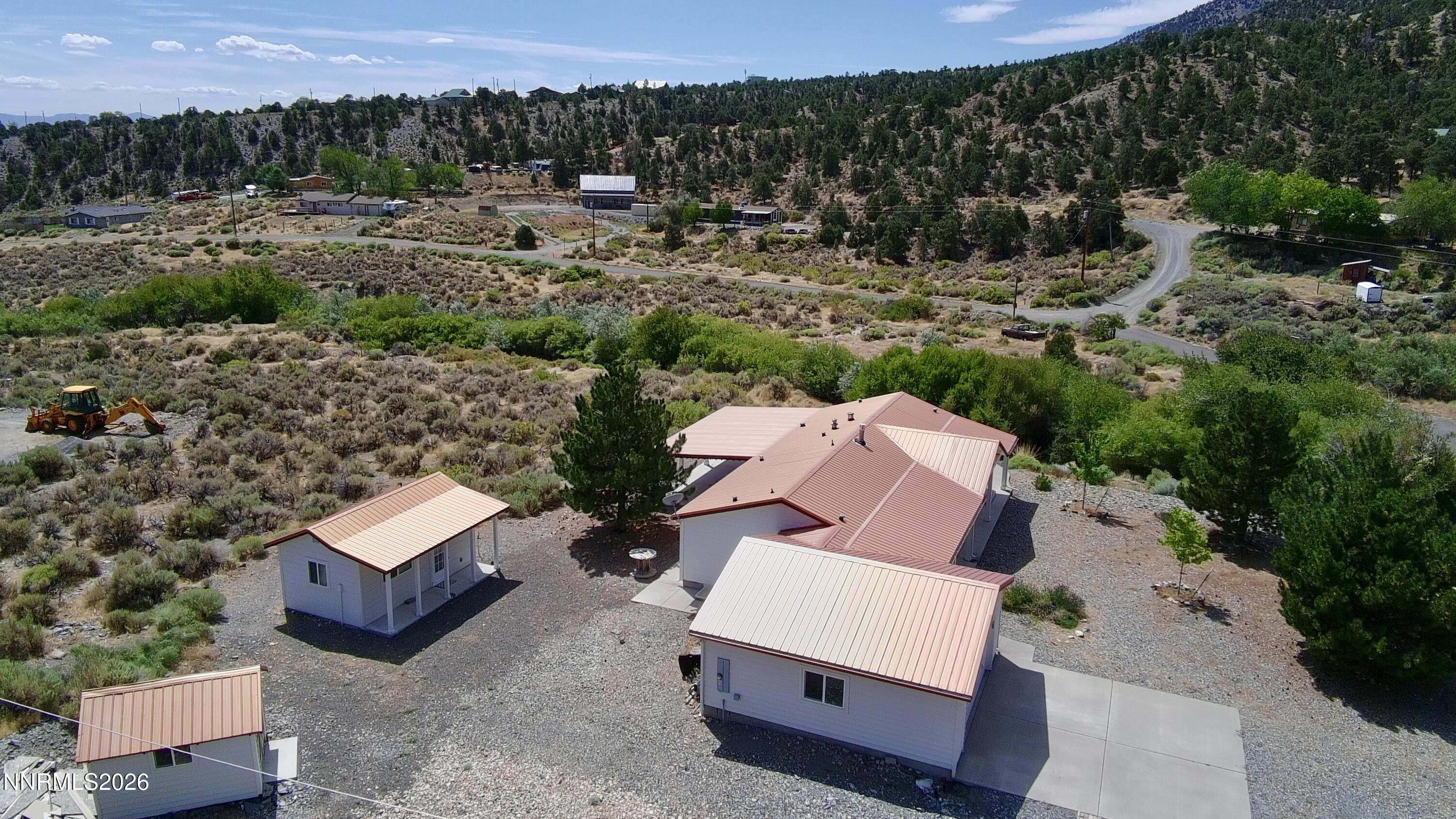 112 Victorine Drive Property Photo 3
