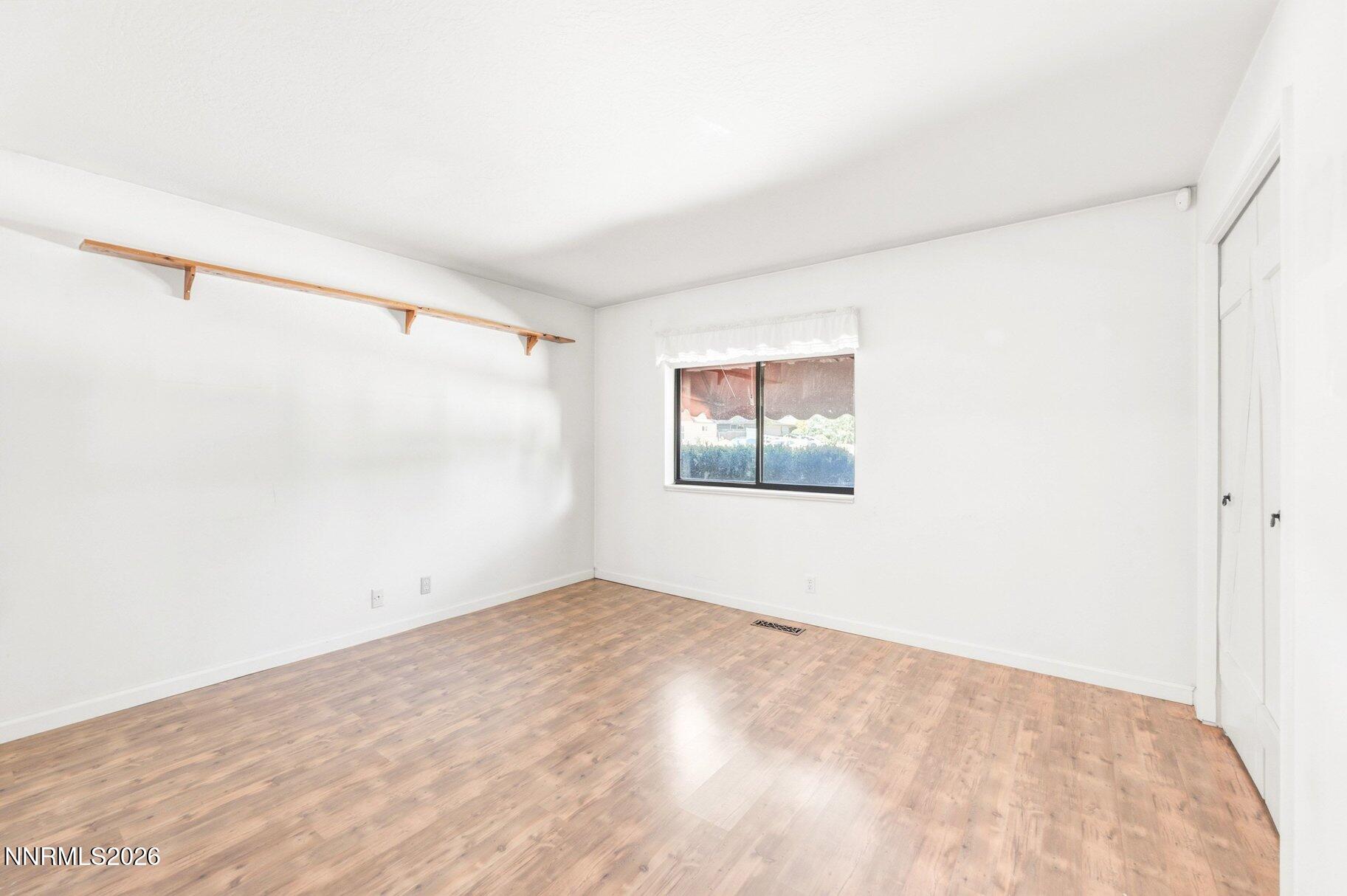 1360 Clough Road Property Photo 32