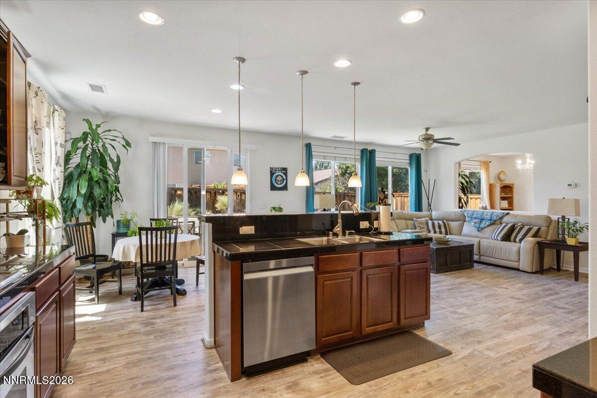 11265 Torino Way Property Photo 16
