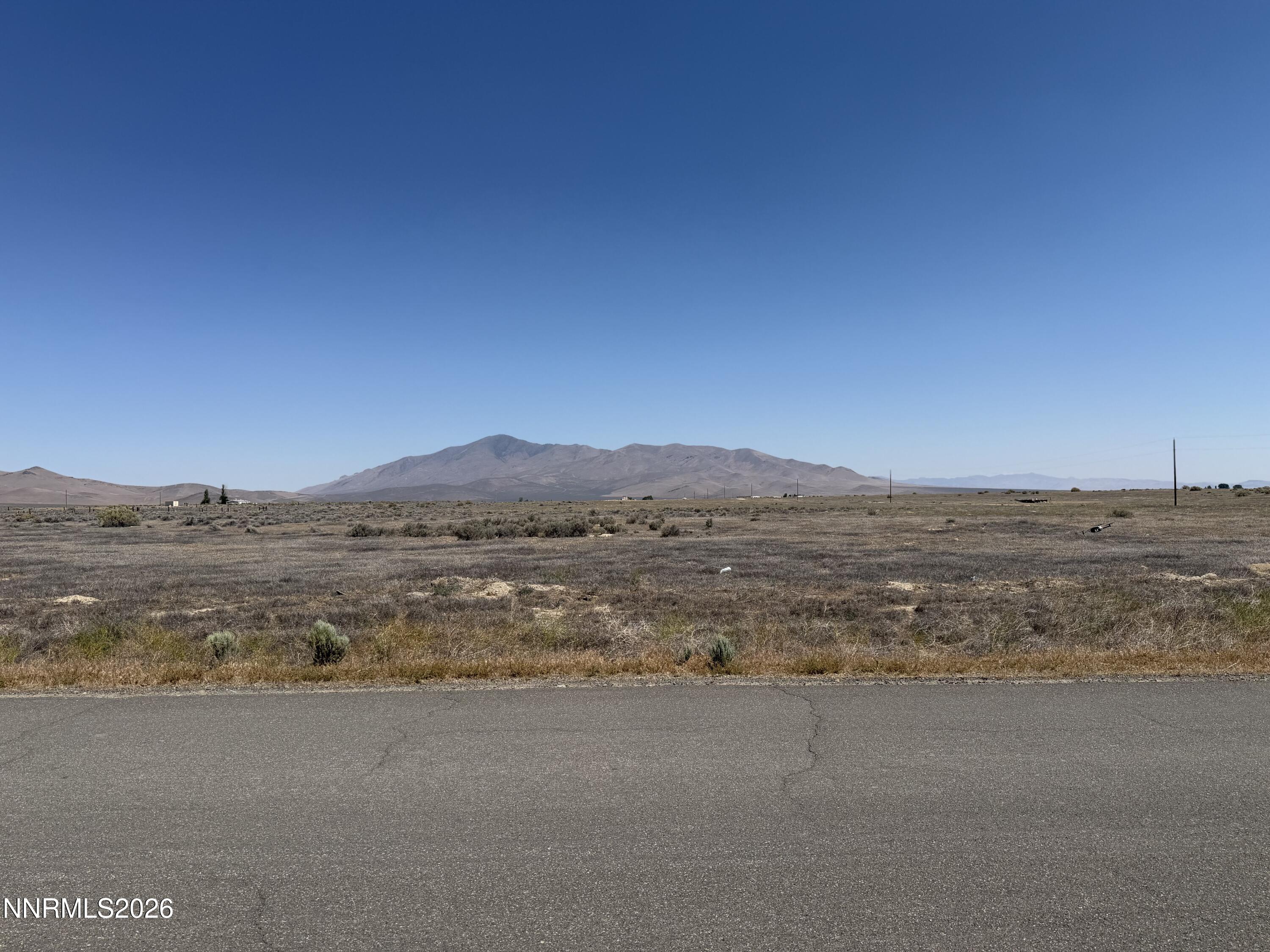 15 Paradise Ranchos Rd Drive Property Photo 4