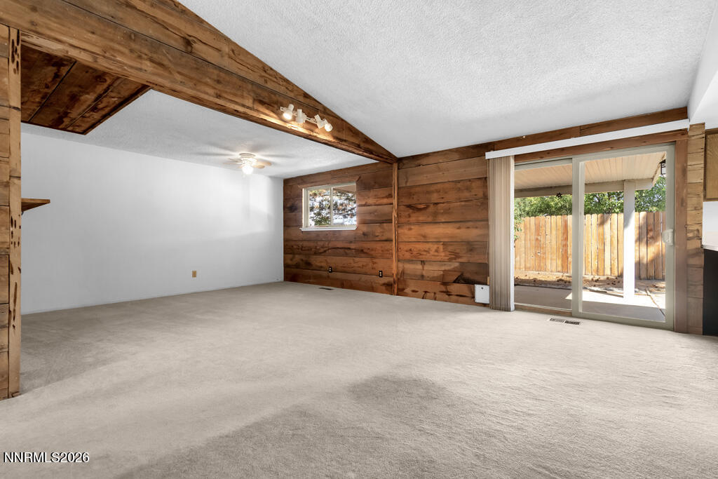 2645 Howard Drive Property Photo 7