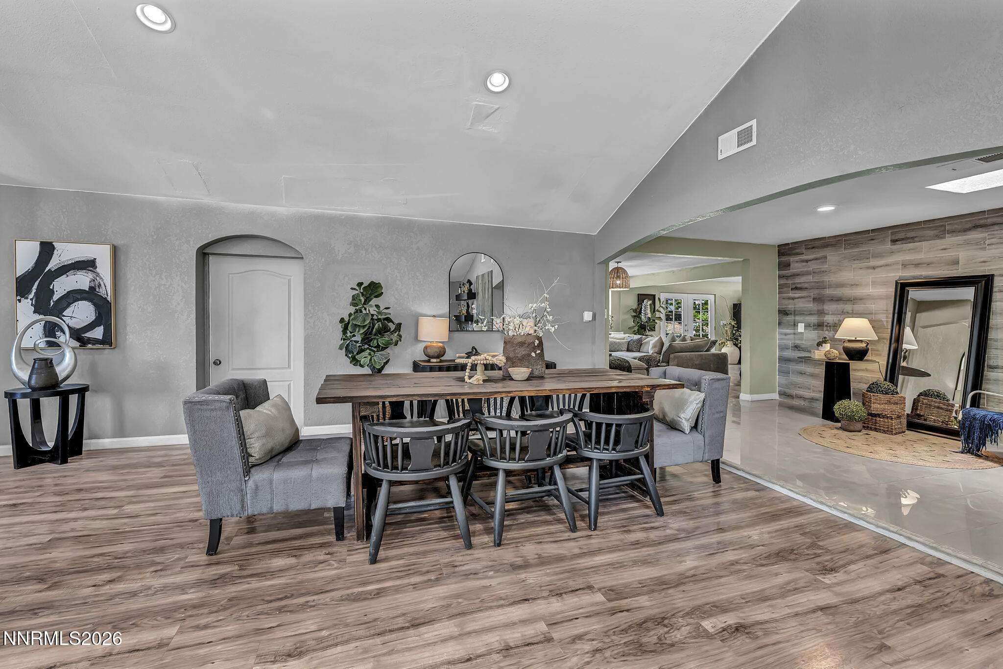 1875 Spanish Springs Road Property Photo 4