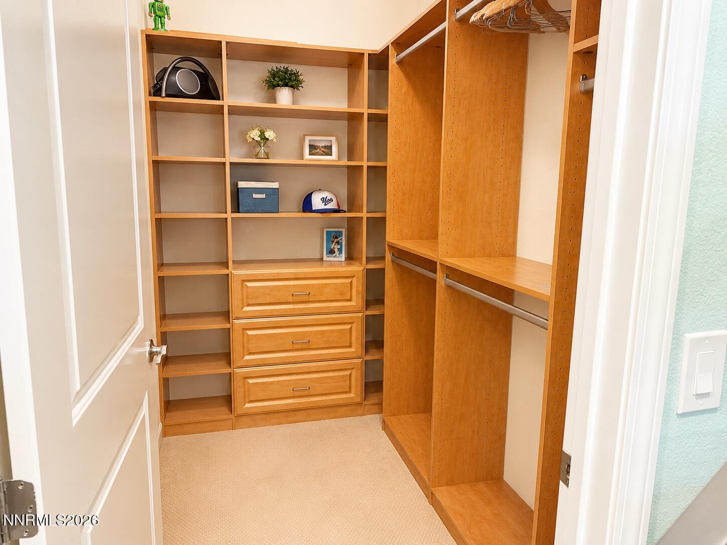 9900 Wilbur May Parkway 4803 Property Photo 16