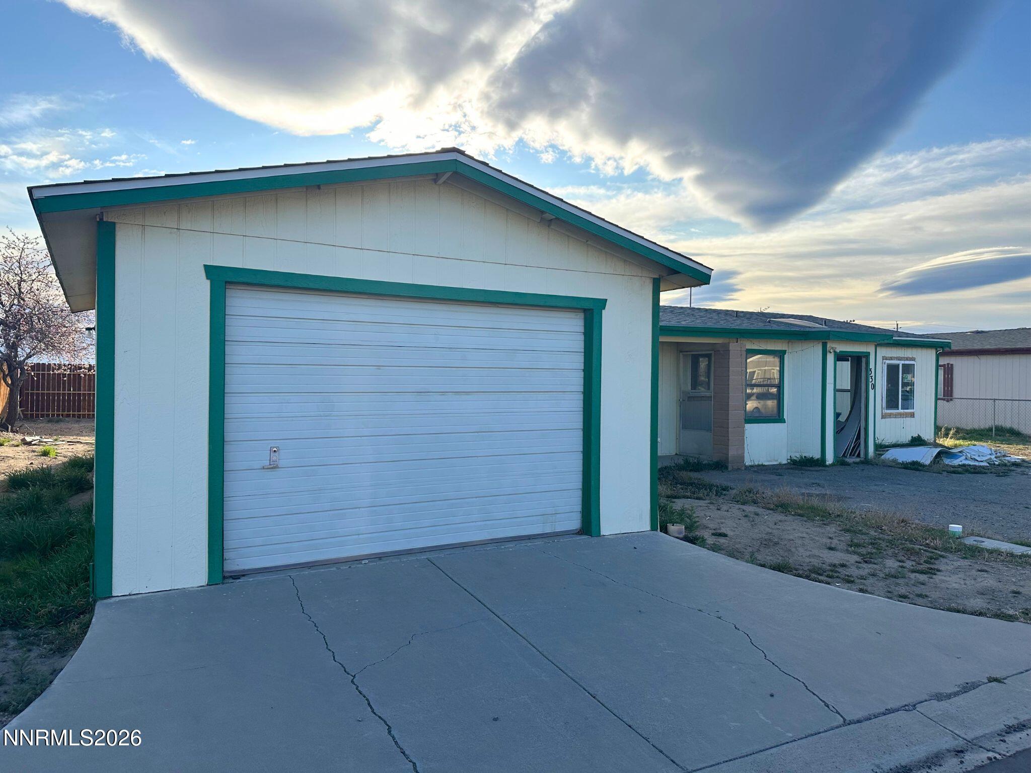 330 Parkland Way Property Photo 1