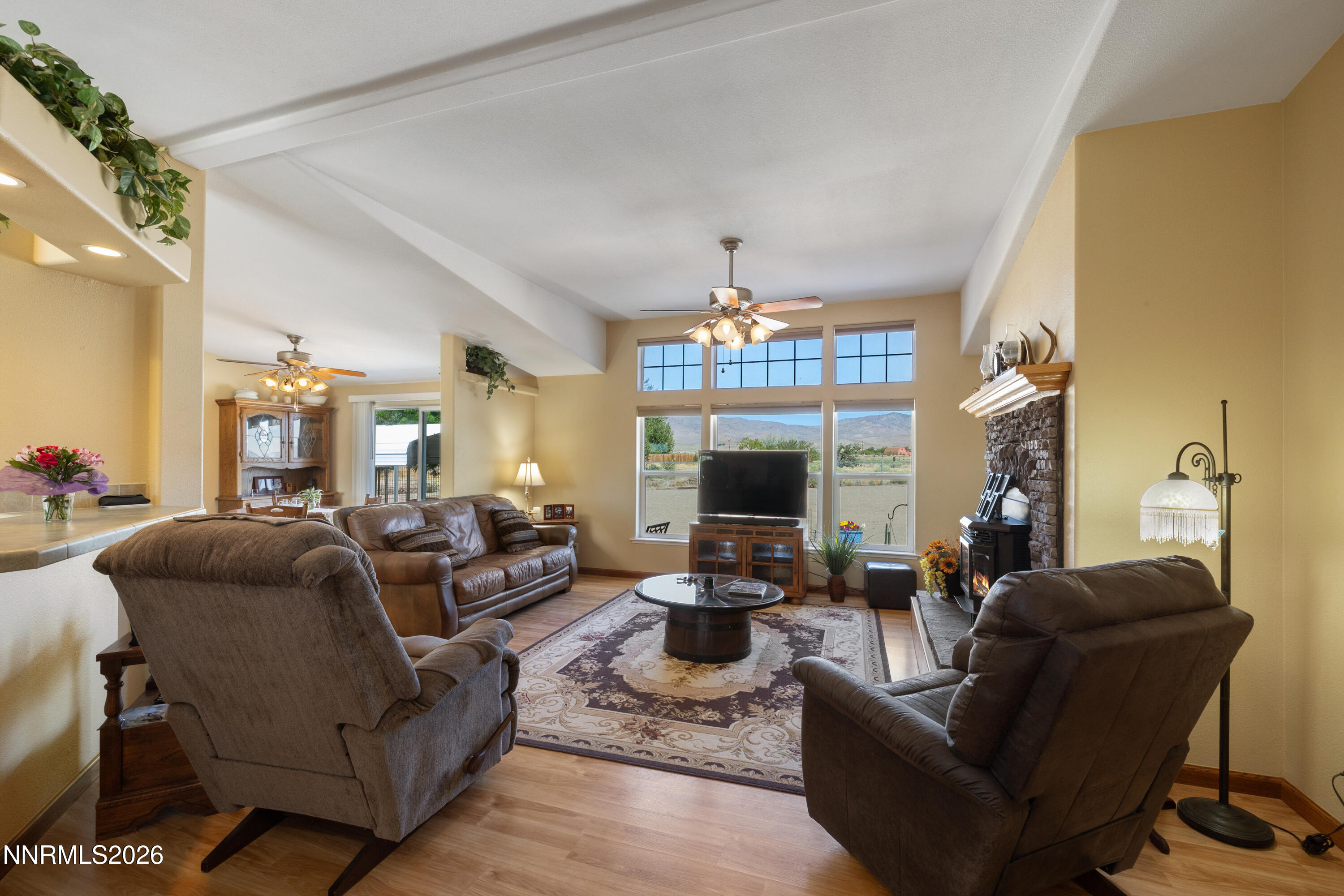 6135 Andersen Court Property Photo 7