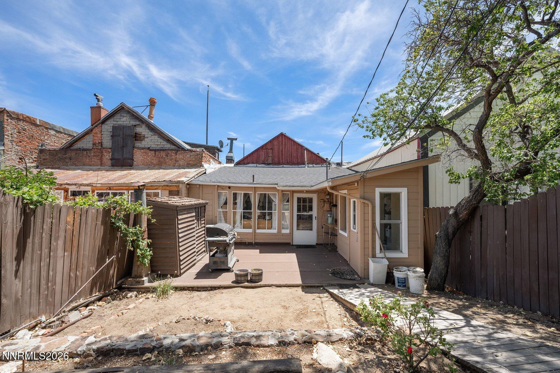 58 N C Street Property Photo 1