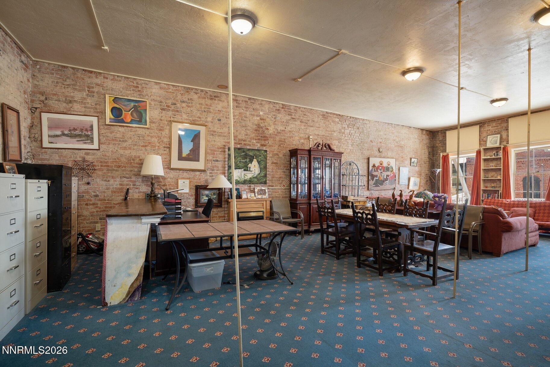 58 N C Street Property Photo 2