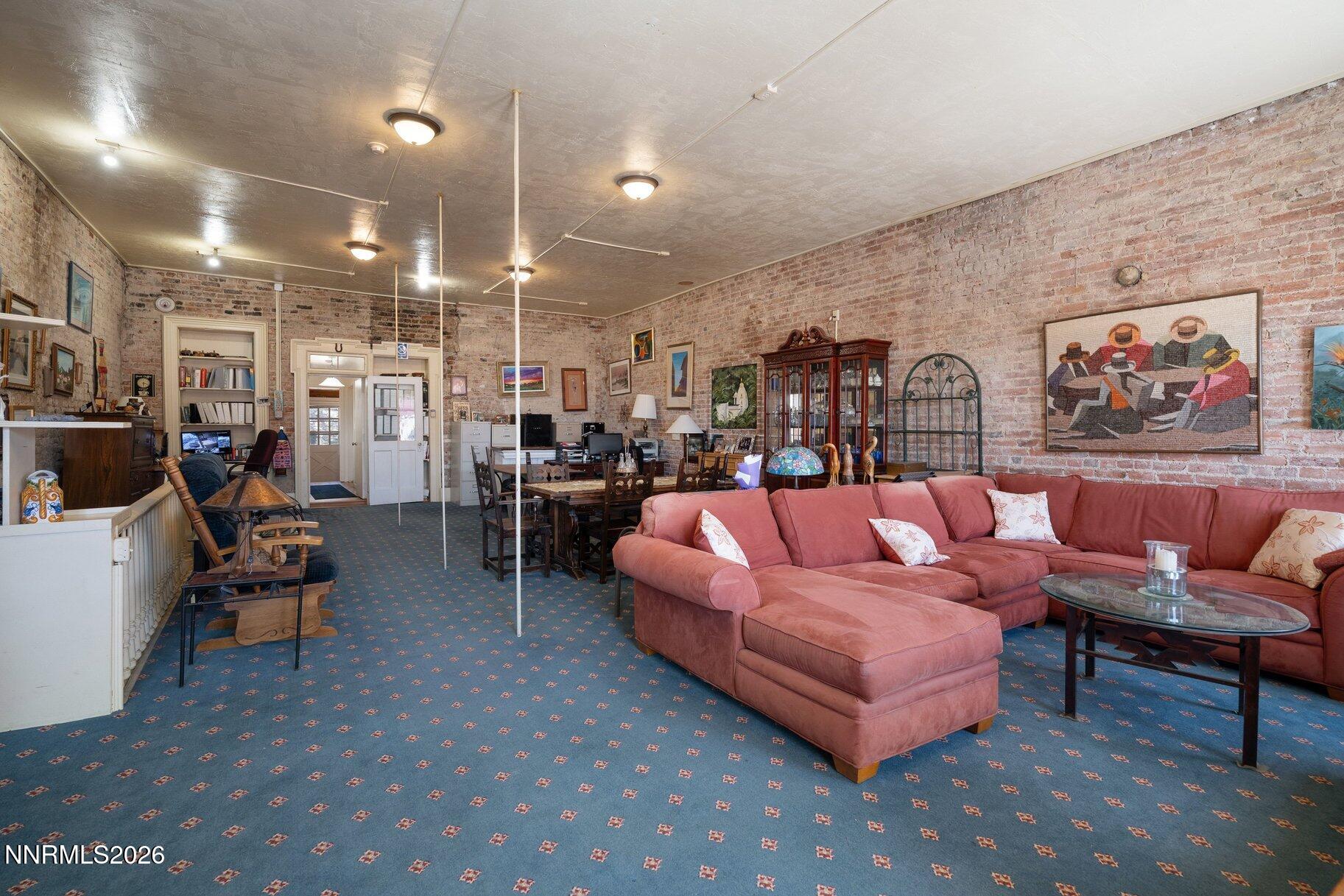 58 N C Street Property Photo 6