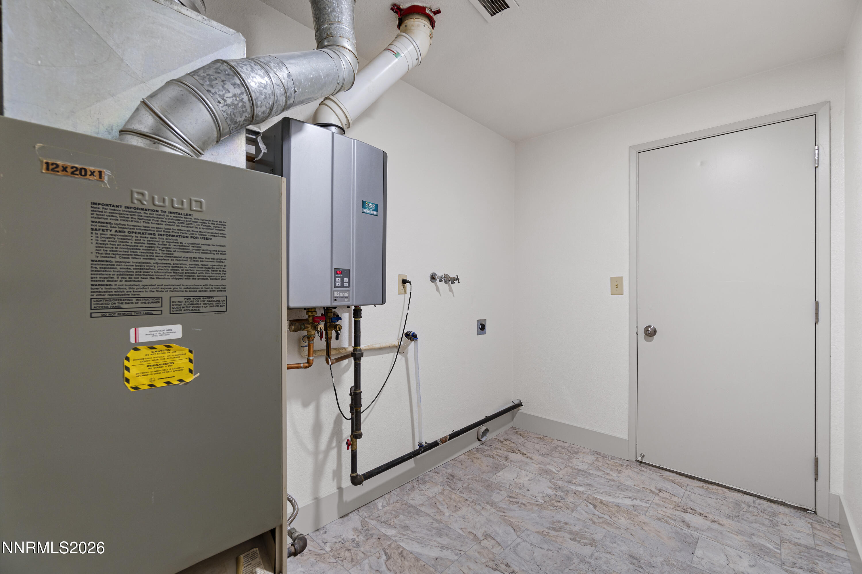 102 Ring Road Property Photo 13