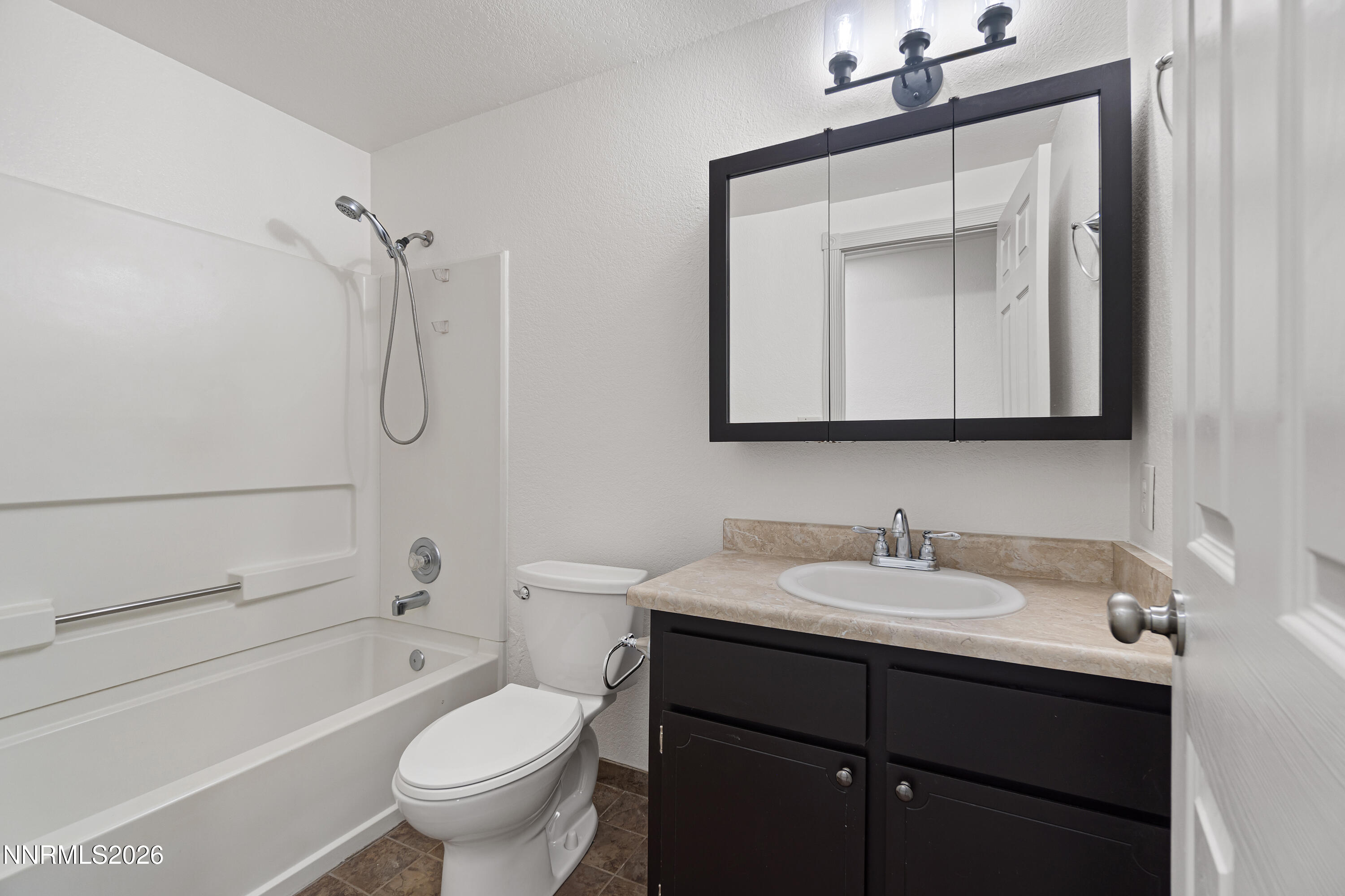 102 Ring Road Property Photo 15
