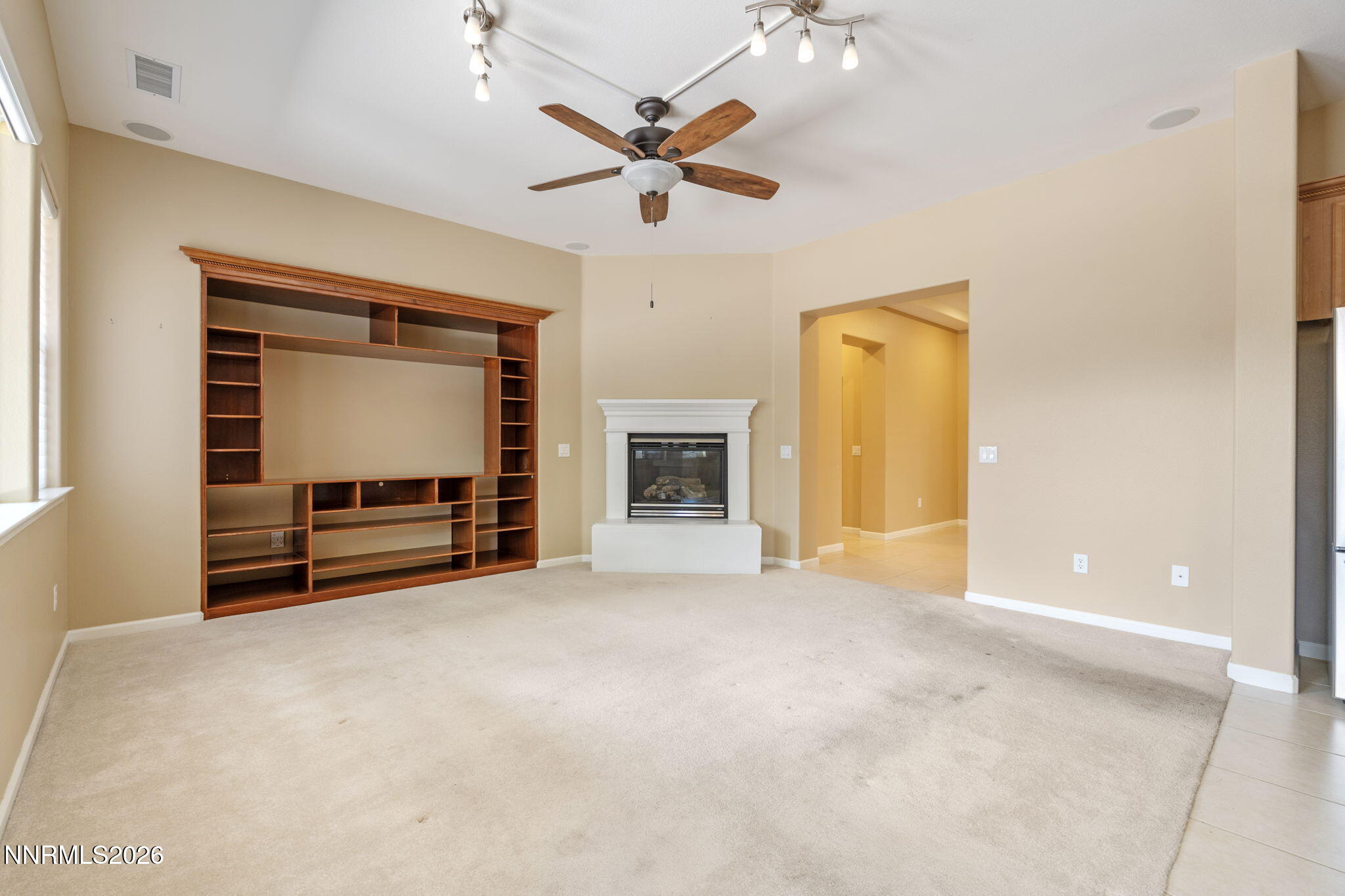 5070 Chappelet Drive Property Photo 8